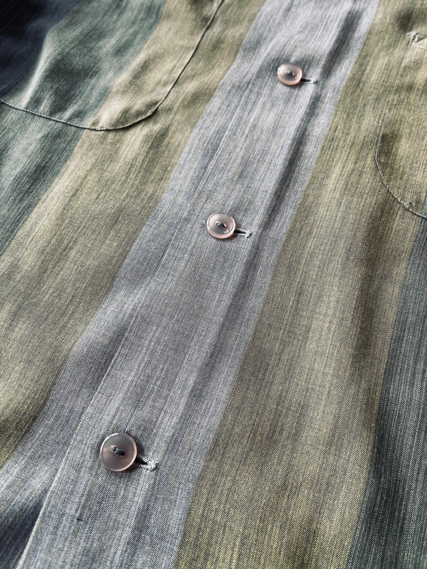 1950’s Color Blocked Loop Collar Shirt | Large