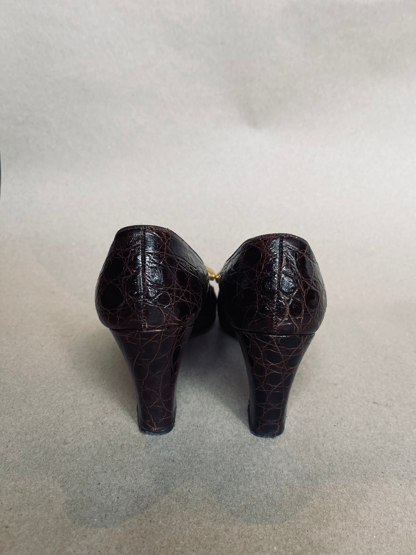 1960’s Neiman Marcus Alligator Heels | W7.5