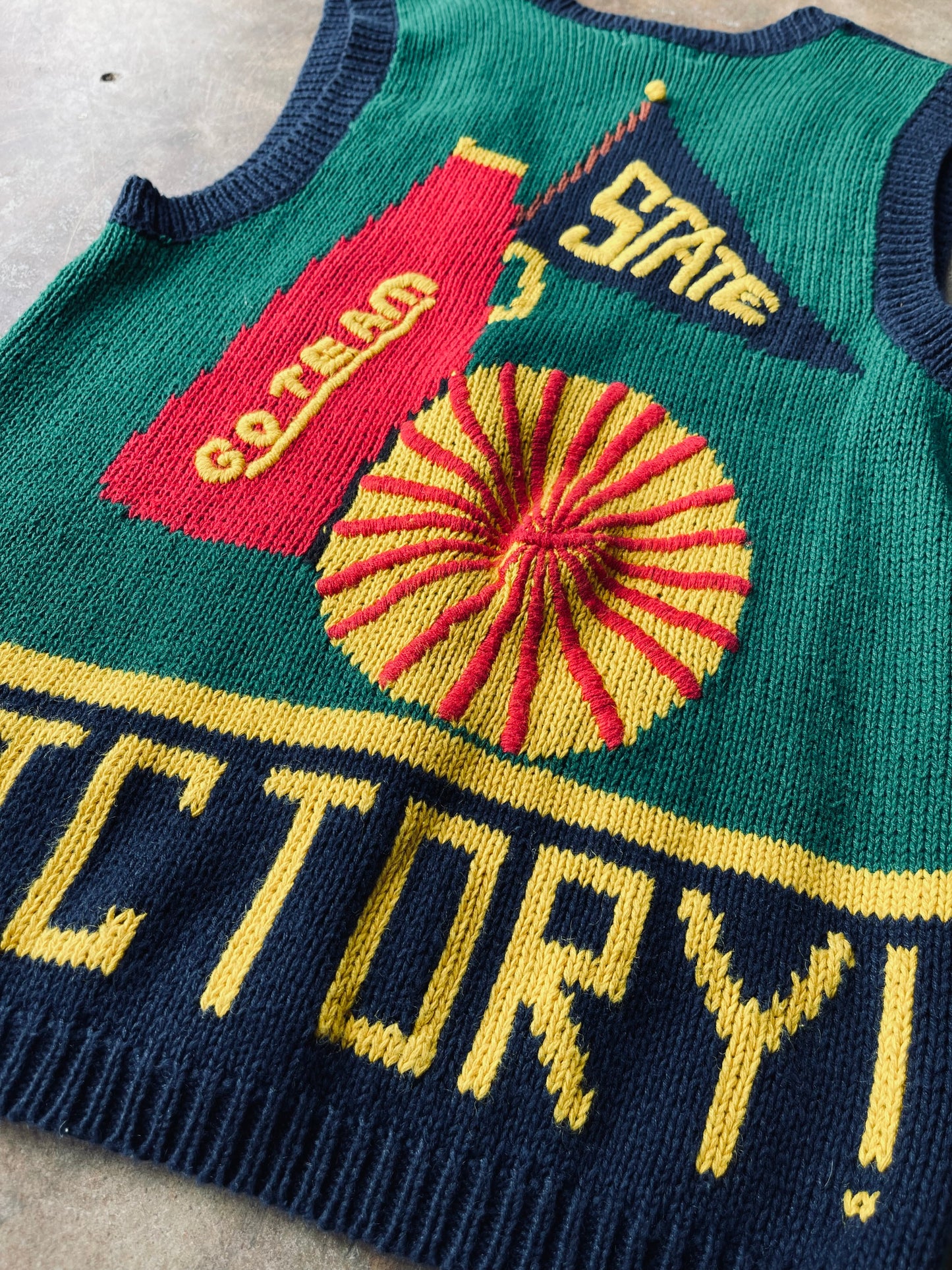 1990’s PBJ Sport Soccer Mom Sweater Vest | Large