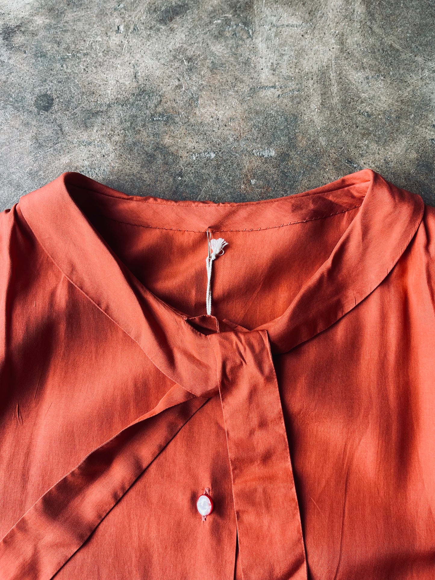 1960’s Silk Bow Tie Blouse | Medium