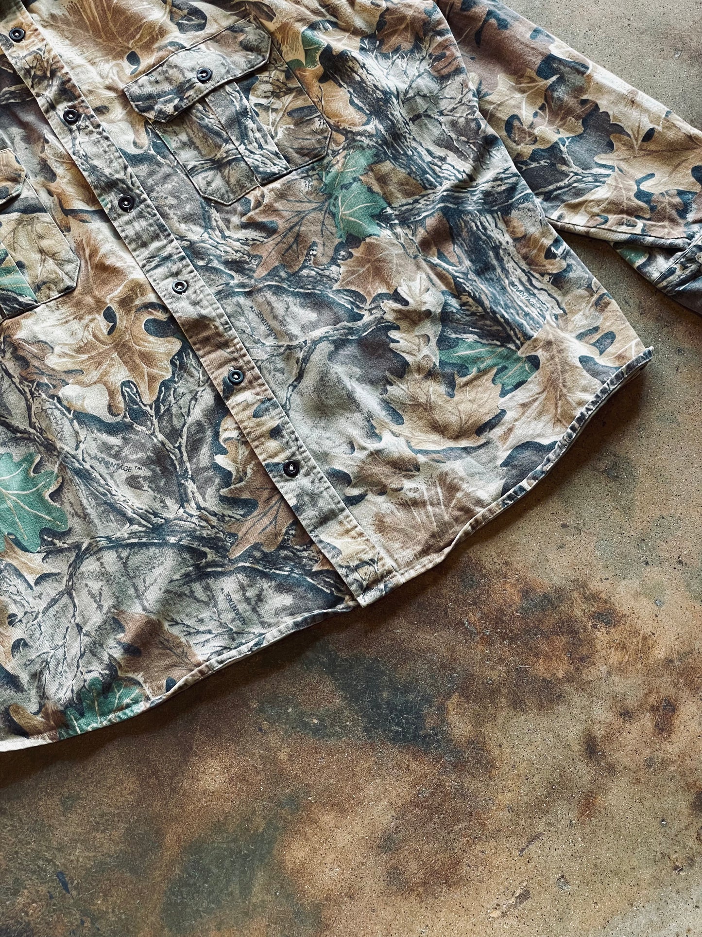 Vintage Walls Camo Shirt | XX-Large