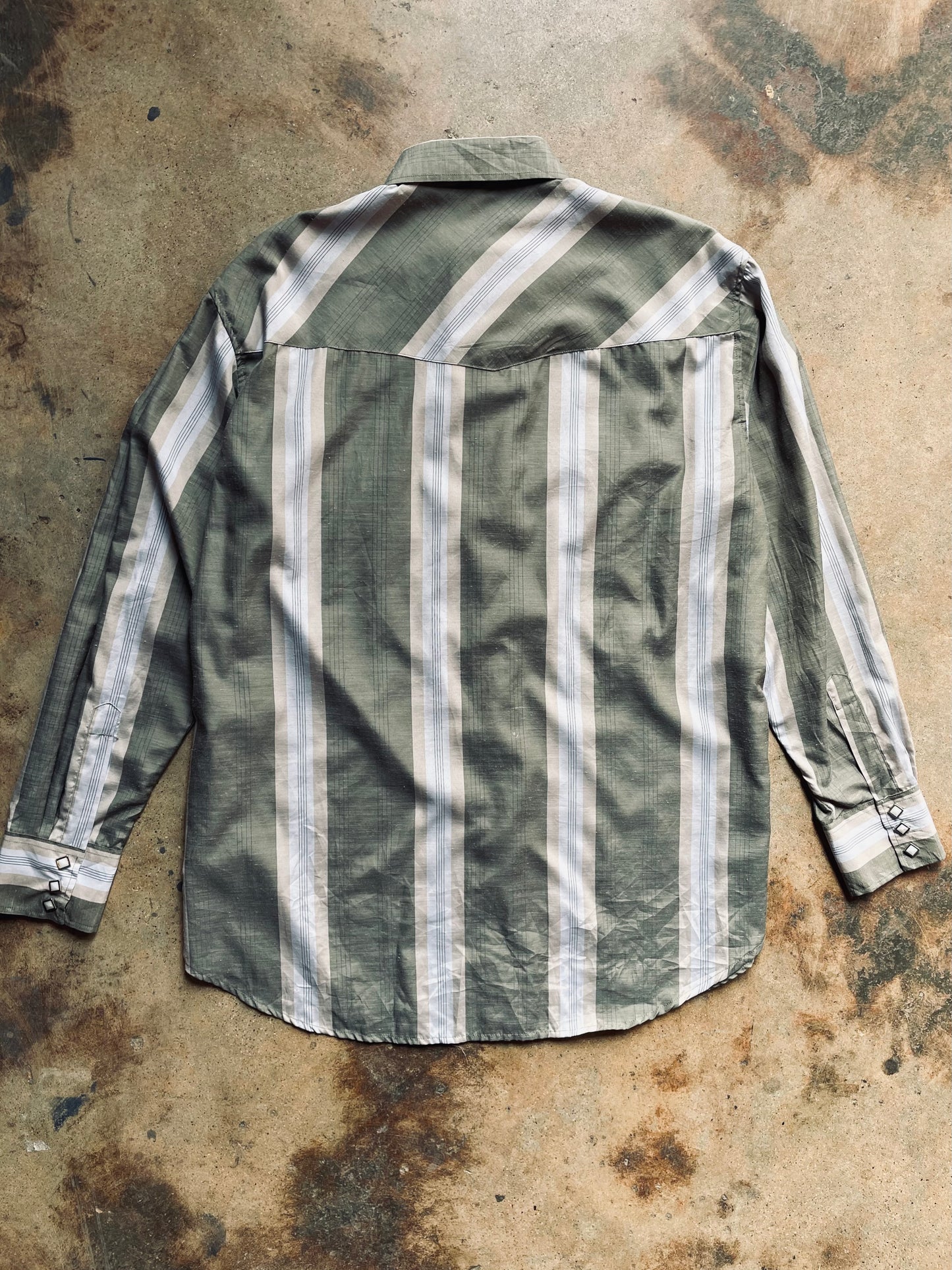 Vintage Striped Diamond Pearl Snap | X-Large