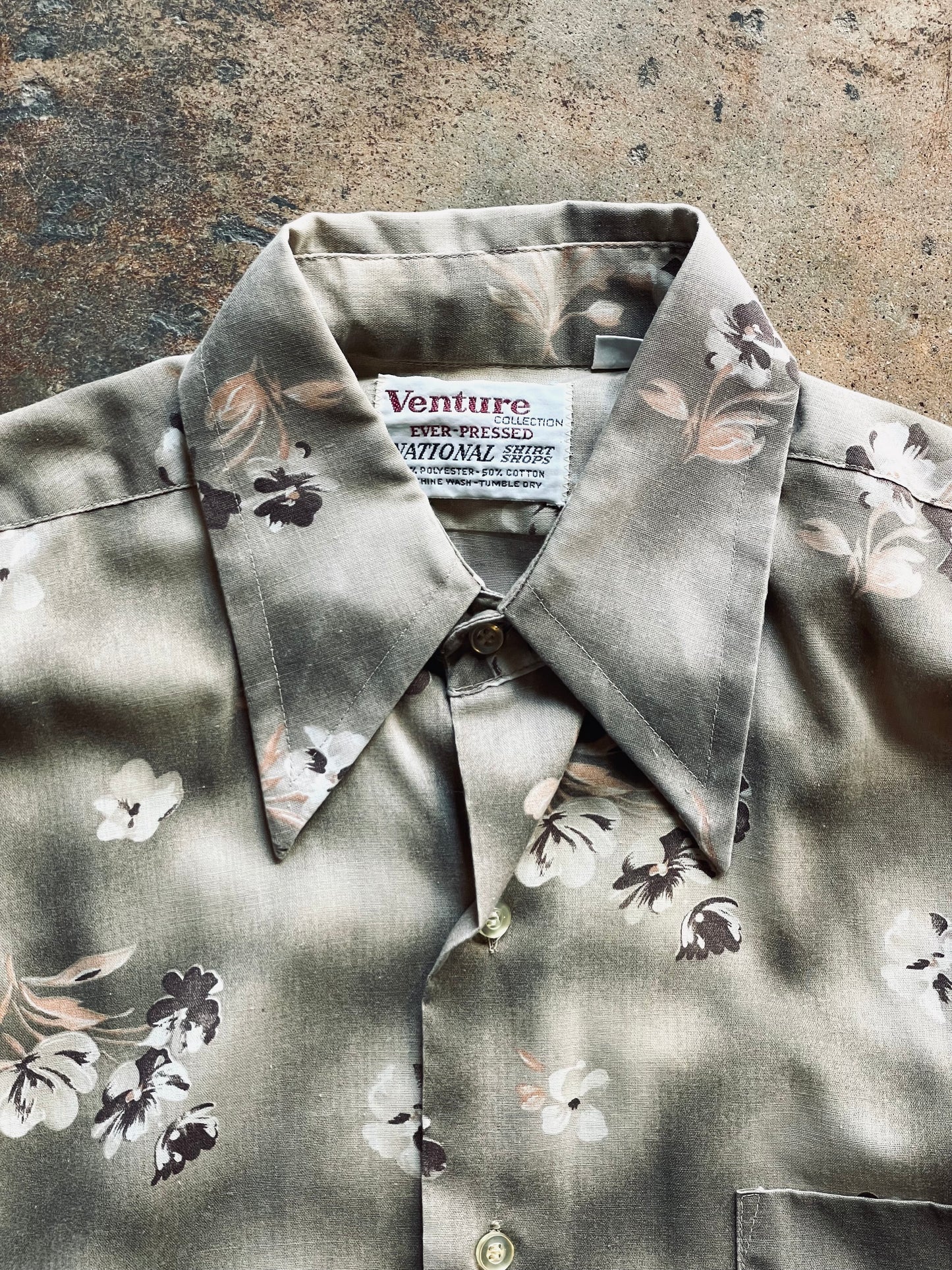 1970’s Venture Collection Floral Shirt | Small
