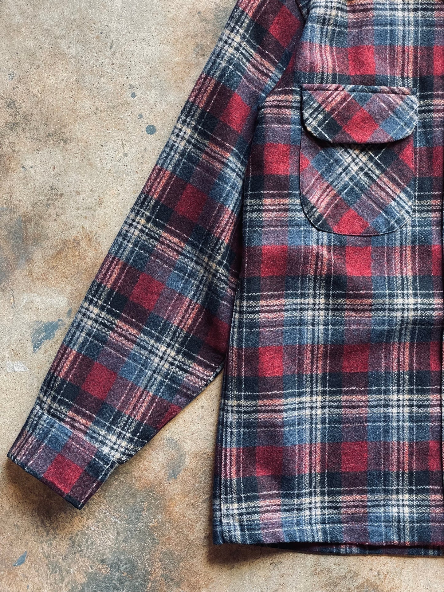 1950’s Pendleton Board Shirt | Medium