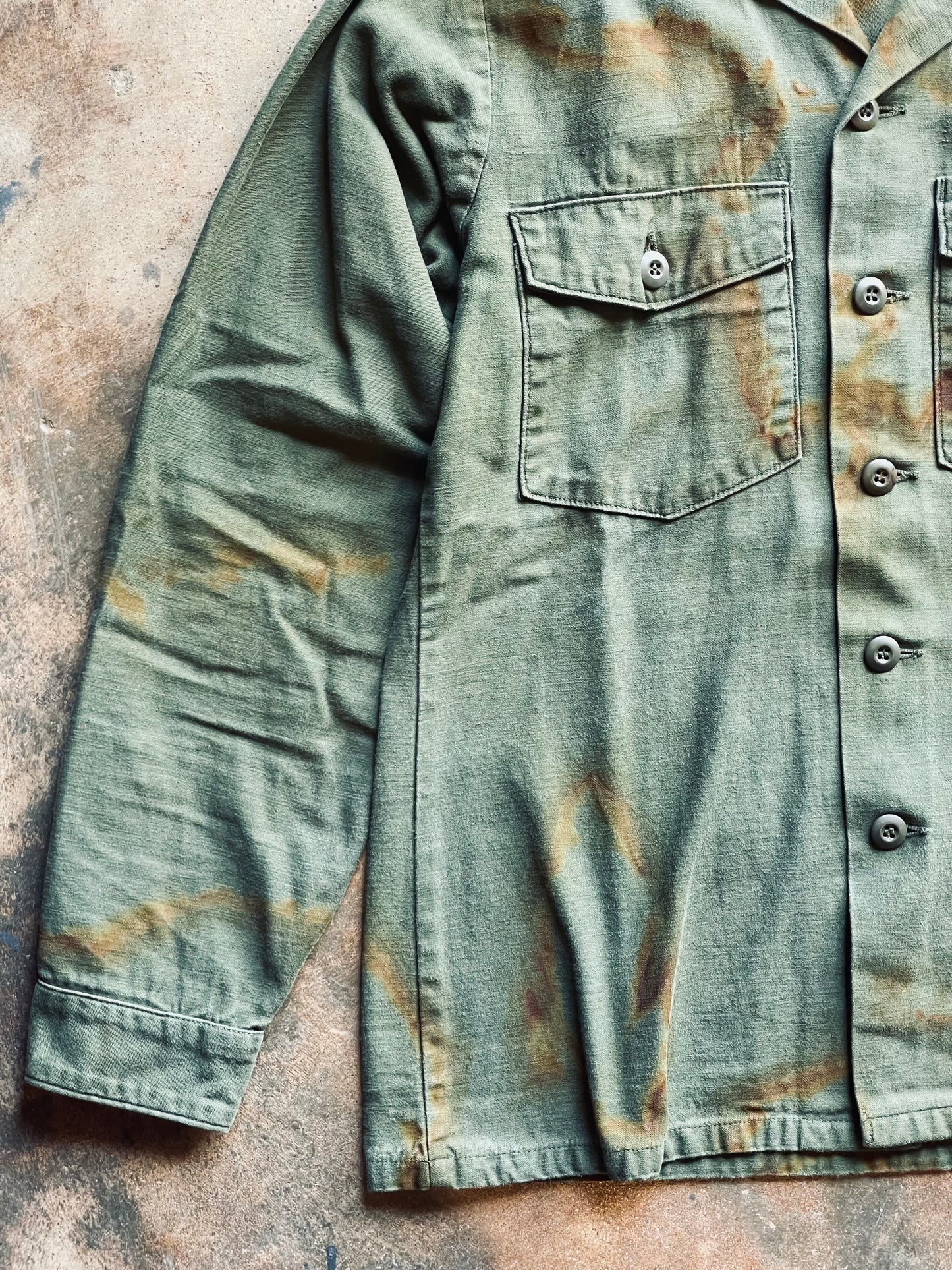 Vintage U.S. Military Sateen Shirt | Medium
