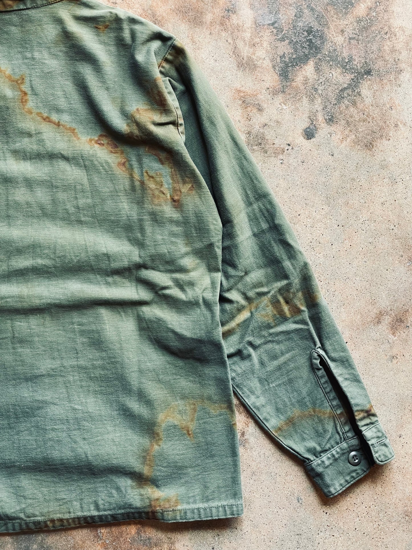 Vintage U.S. Military Sateen Shirt | Medium