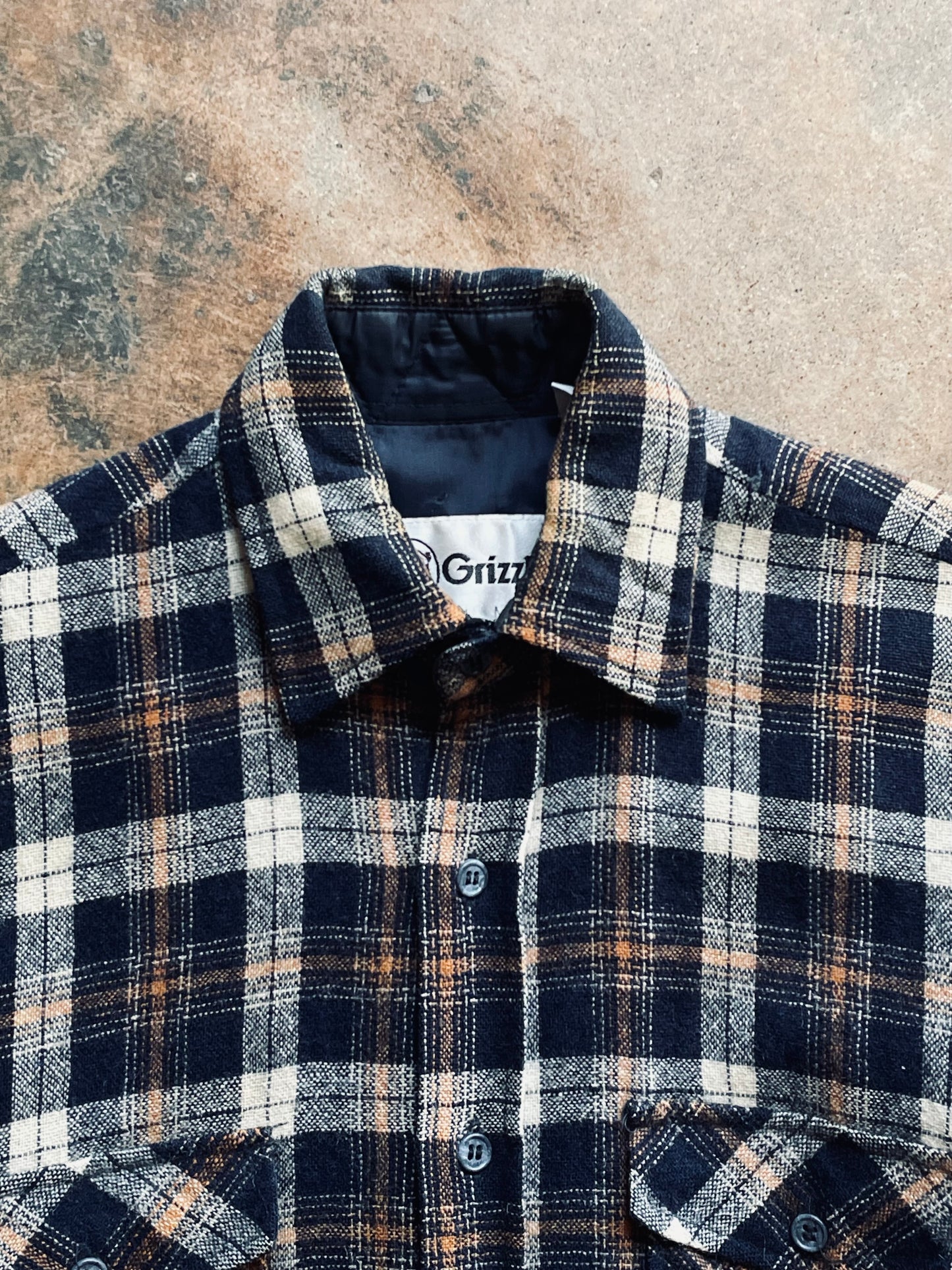 Vintage Grizzly Lined + Cropped Flannel | Small