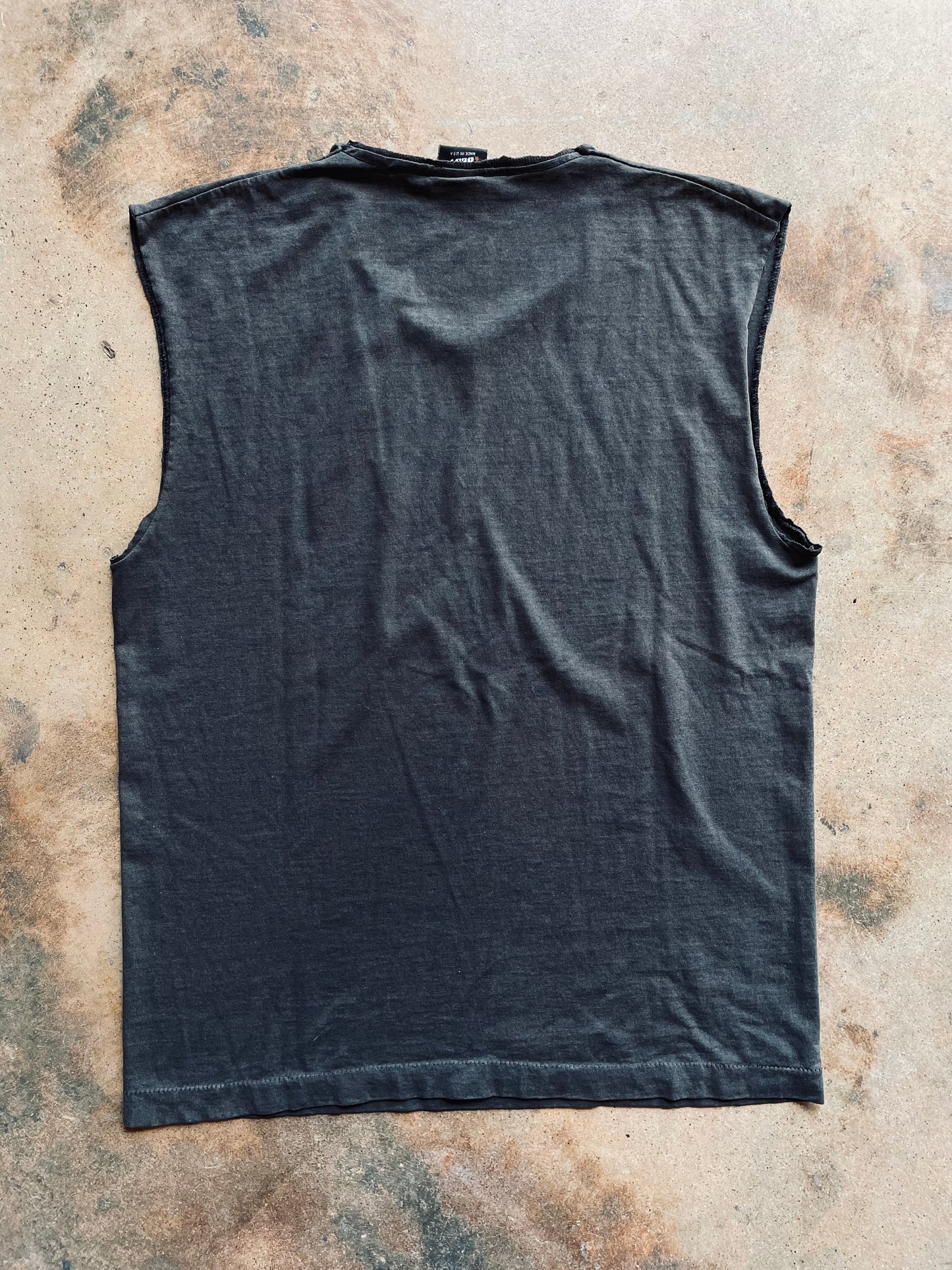 1984 Vintage-Iron Cut Off Tee | Large