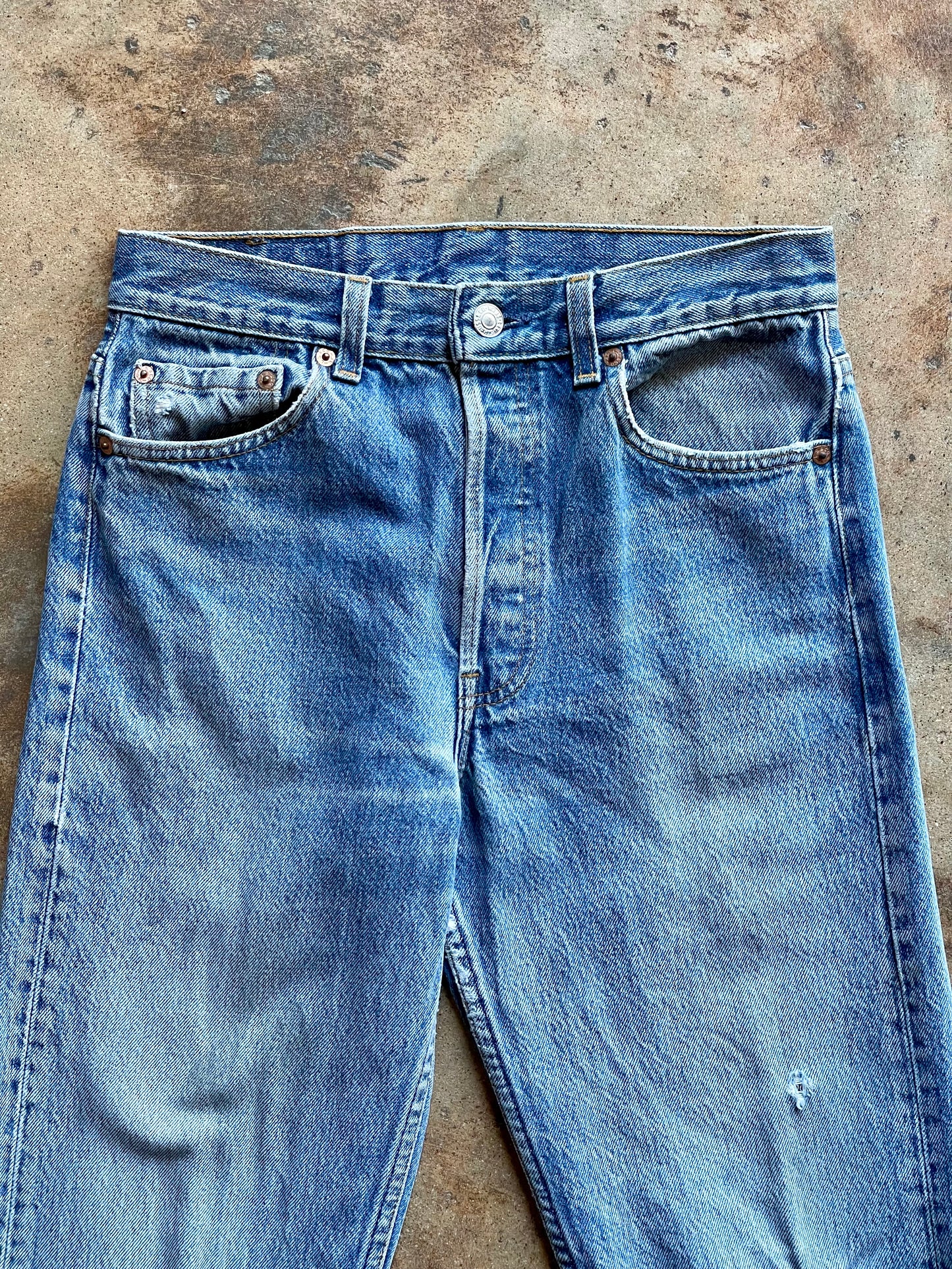 1980’s Levi’s 501 Button Fly Denim | 28x33