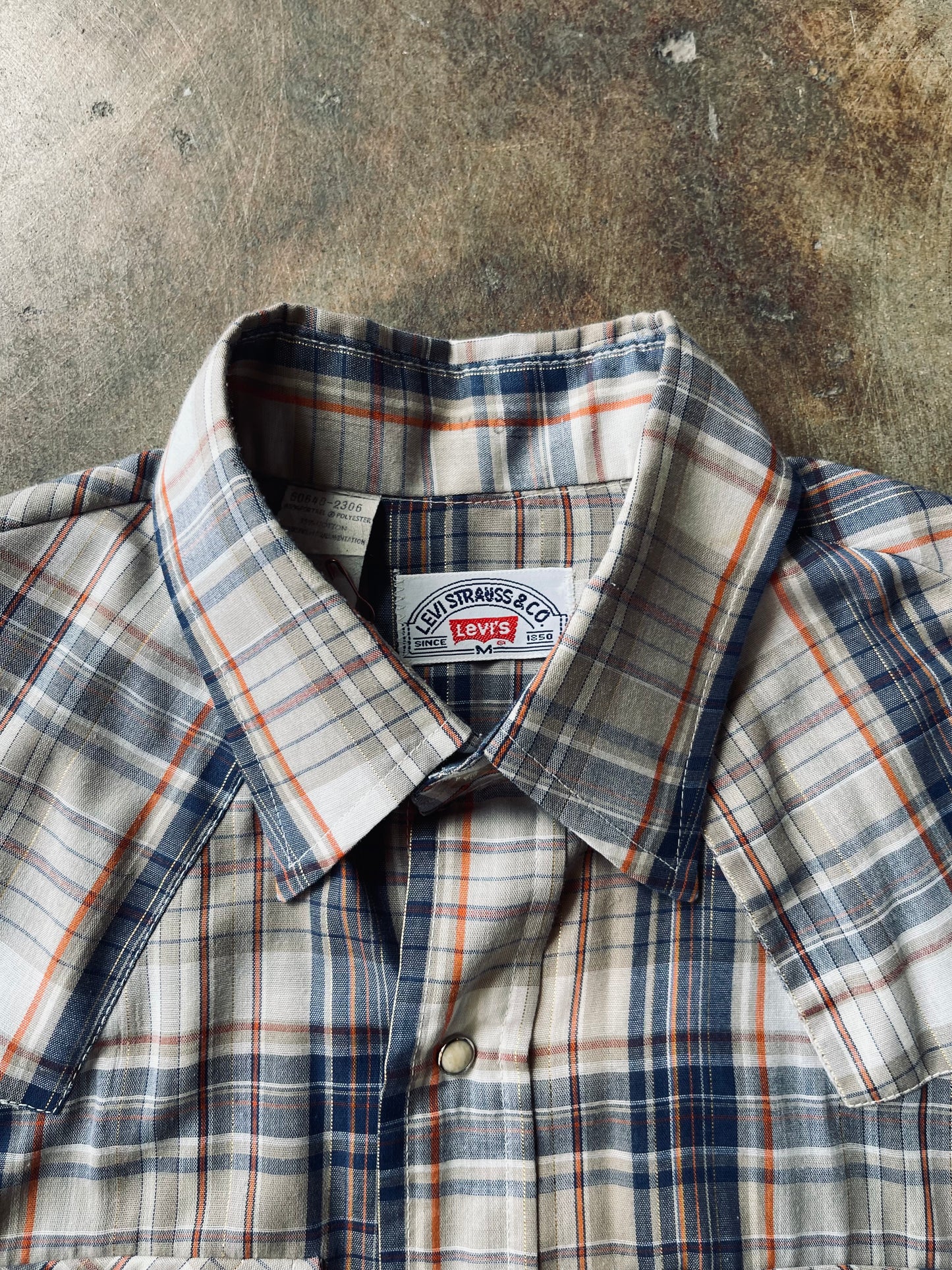 1980’s Levi’s Slim Fit Western Pearl Snap | Medium