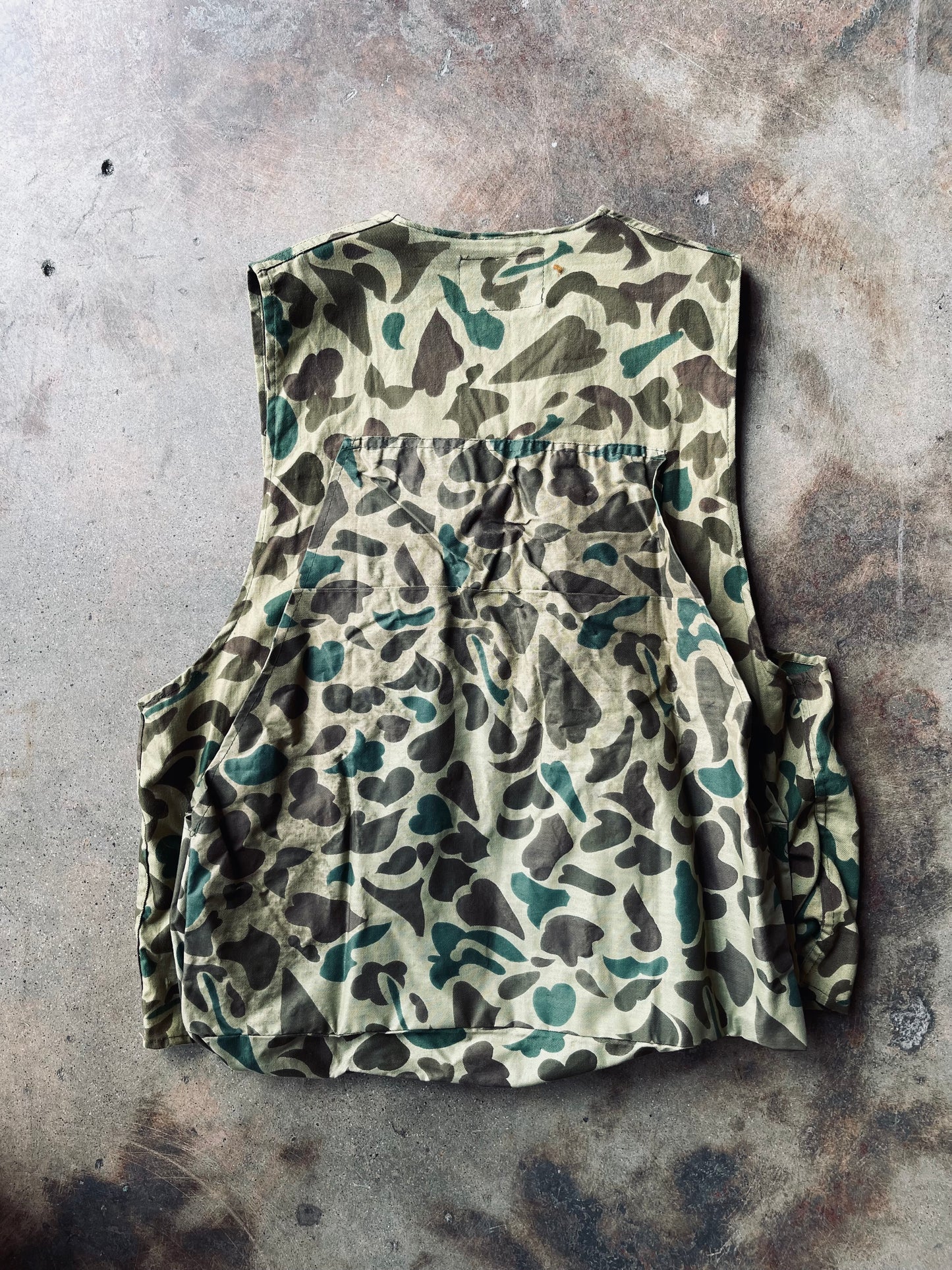 1970’s Caliber Camo Hunting Vest | X-Large