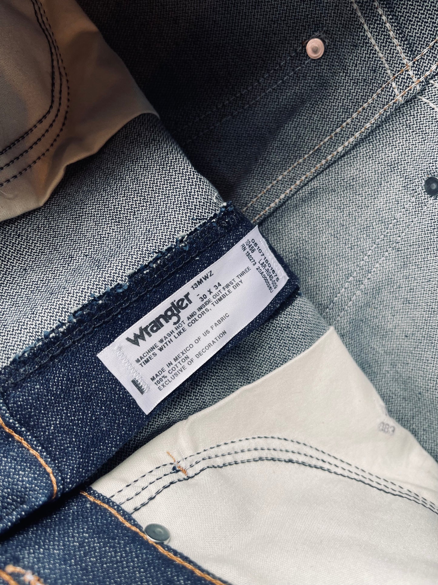 1990’s Wrangler 13MWZ Deadstock Denim | 30X34