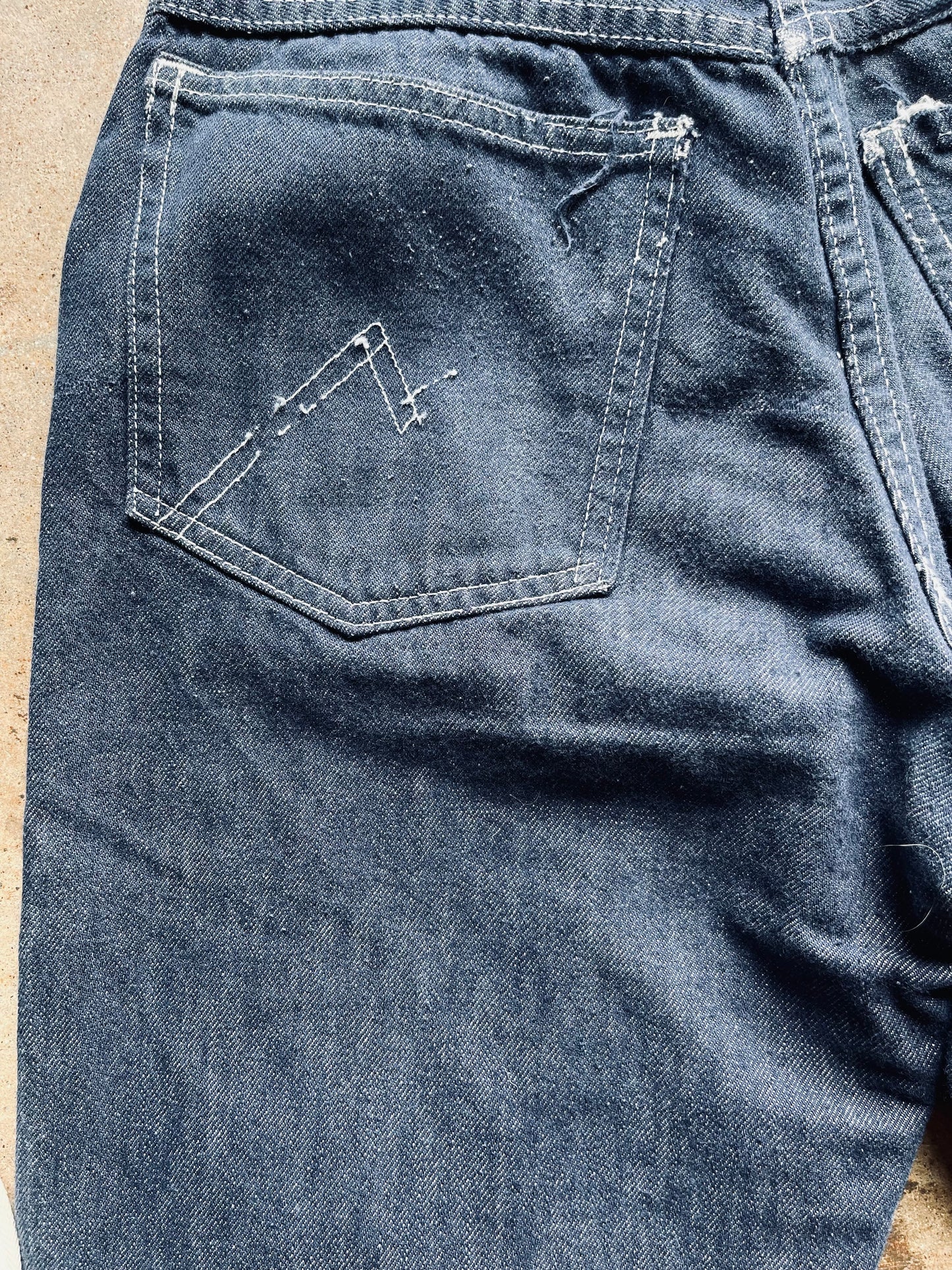 1940’s Silver Flash by OshKosh Denim | 25X30