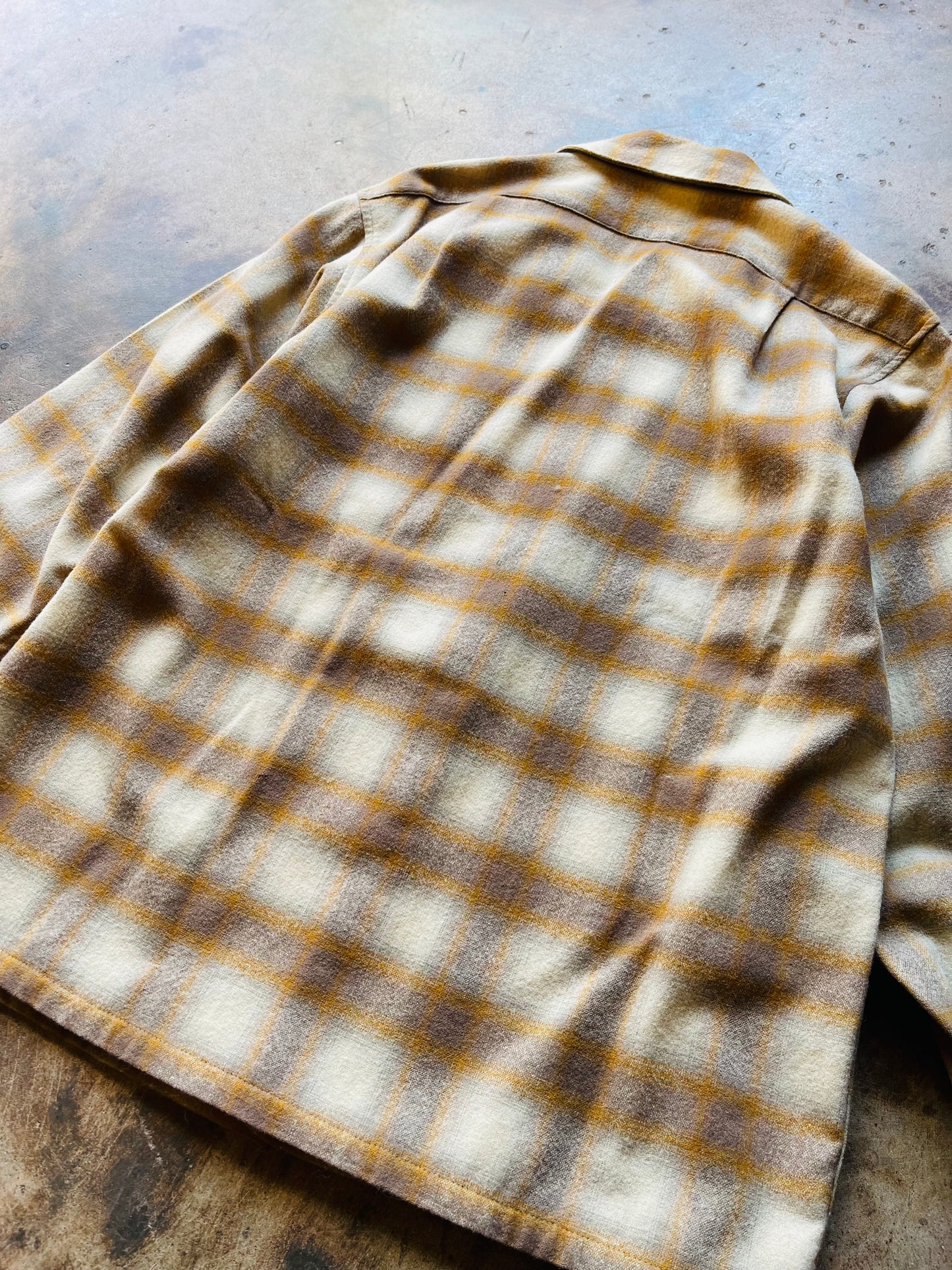 1960’s Pendleton Board Shirt | Large