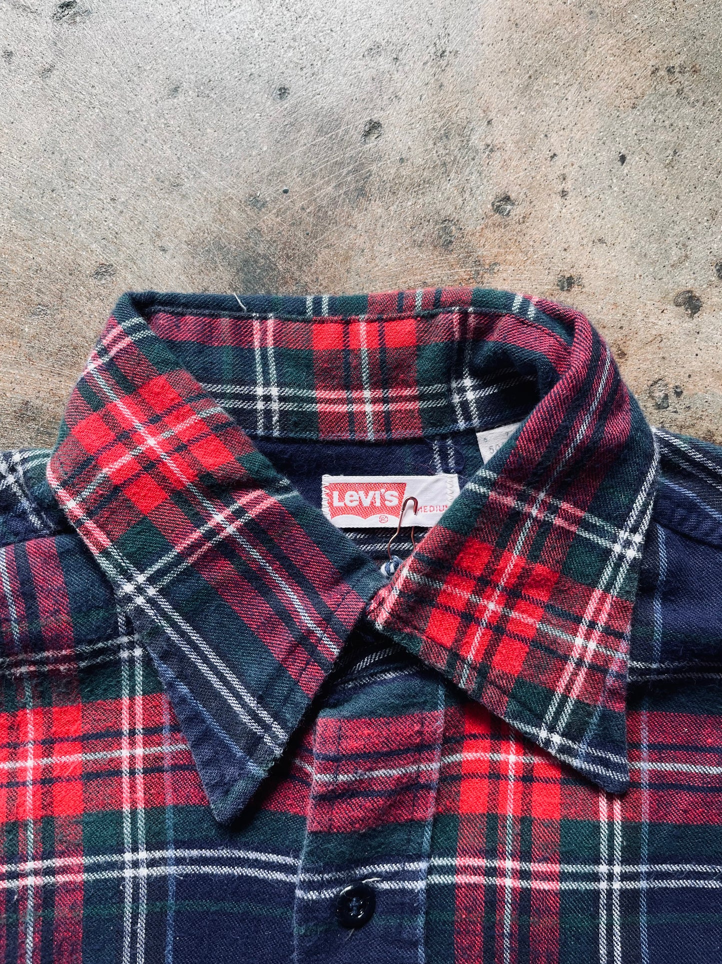 1980’s Levi’s White Tab Western Flannel | Medium