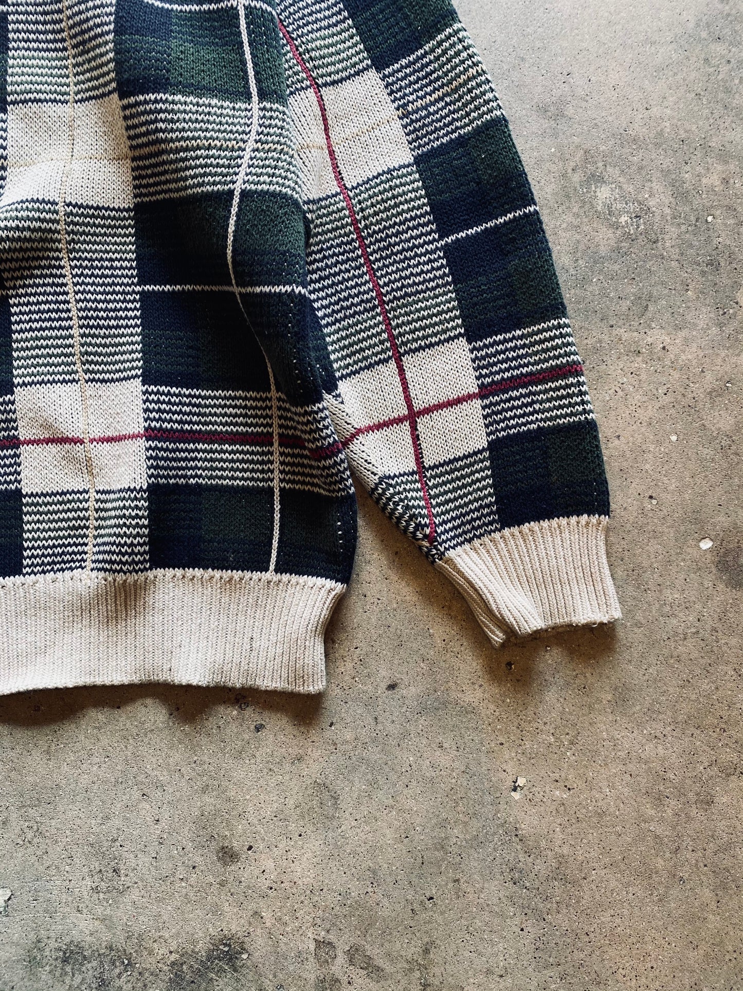 1990s Woods & Gray Plaid Knit Sweater | X-Large