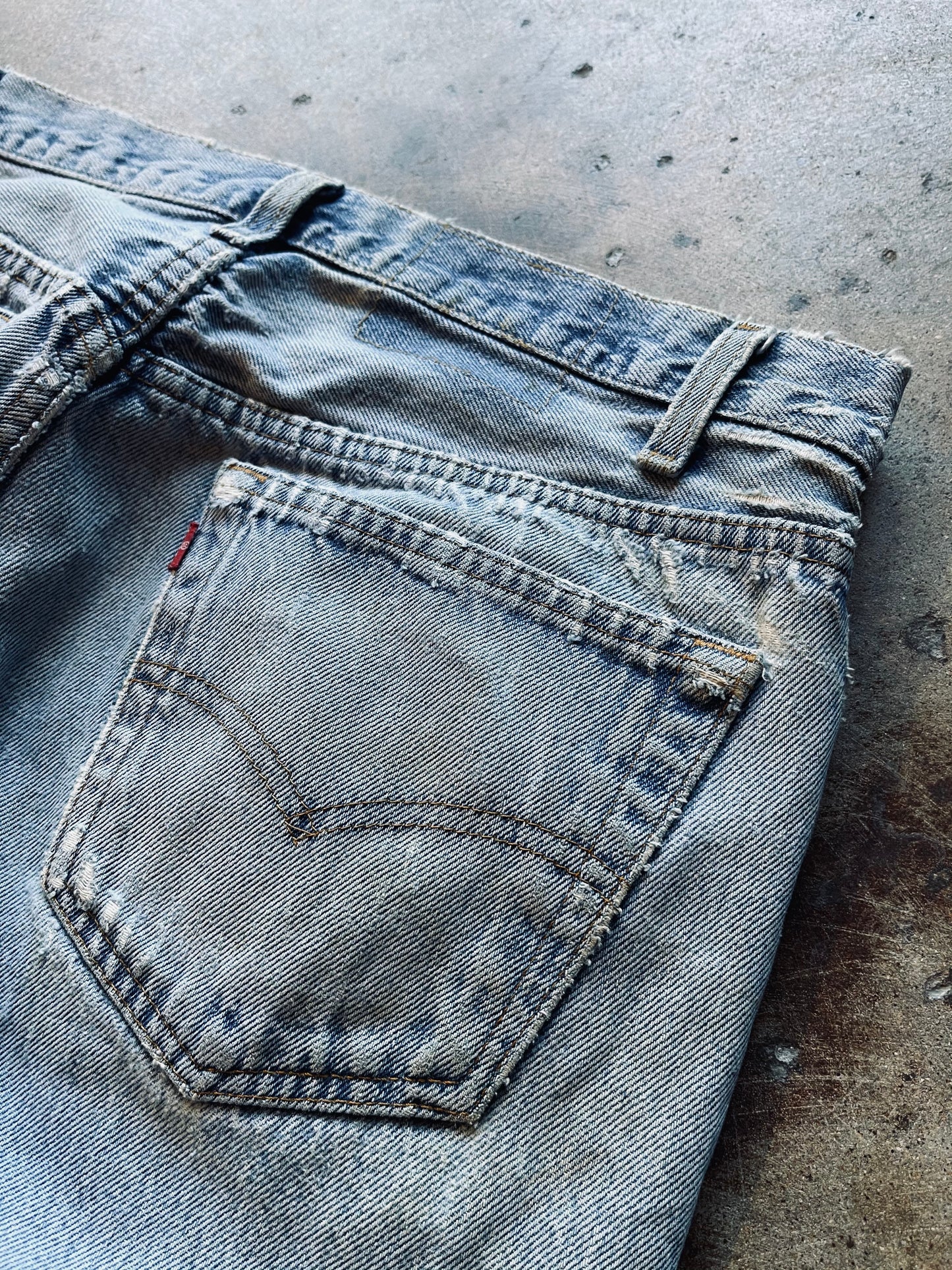 1980s Levi’s 501 Thrashed & Mended | 33X34