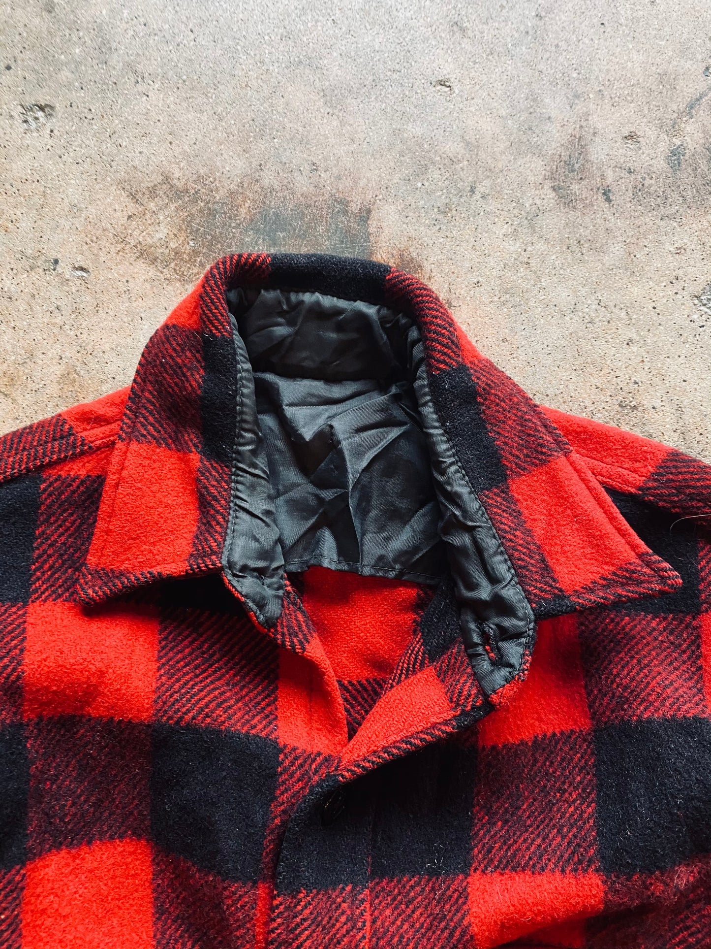 1970s Buffalo Plaid Wool Shirt | Small