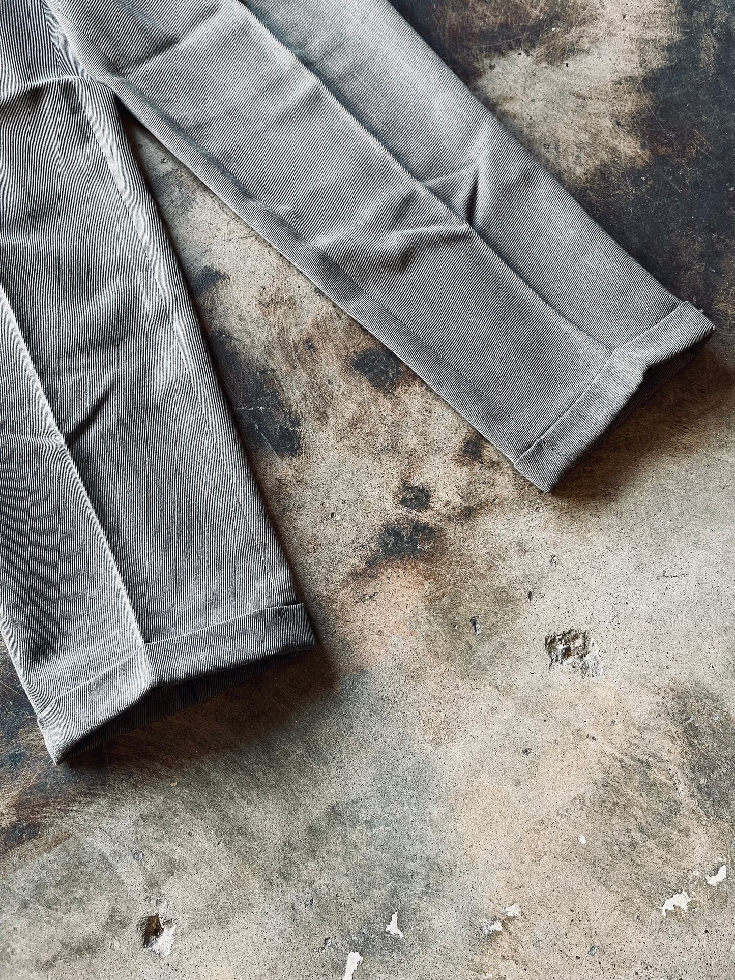 1990’s Gap Pleated Trouser | 32X32