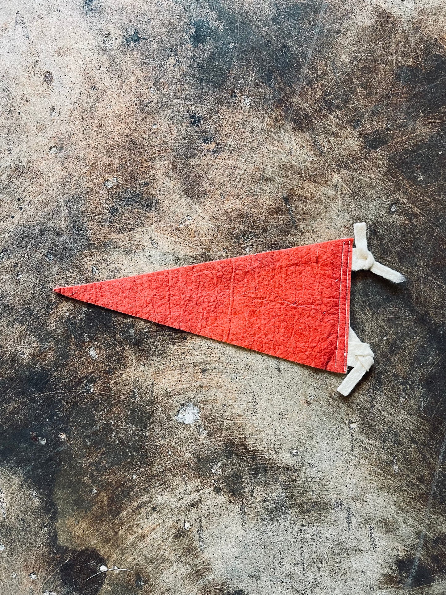 Vintage Carlsbad Caverns Pendant Flag