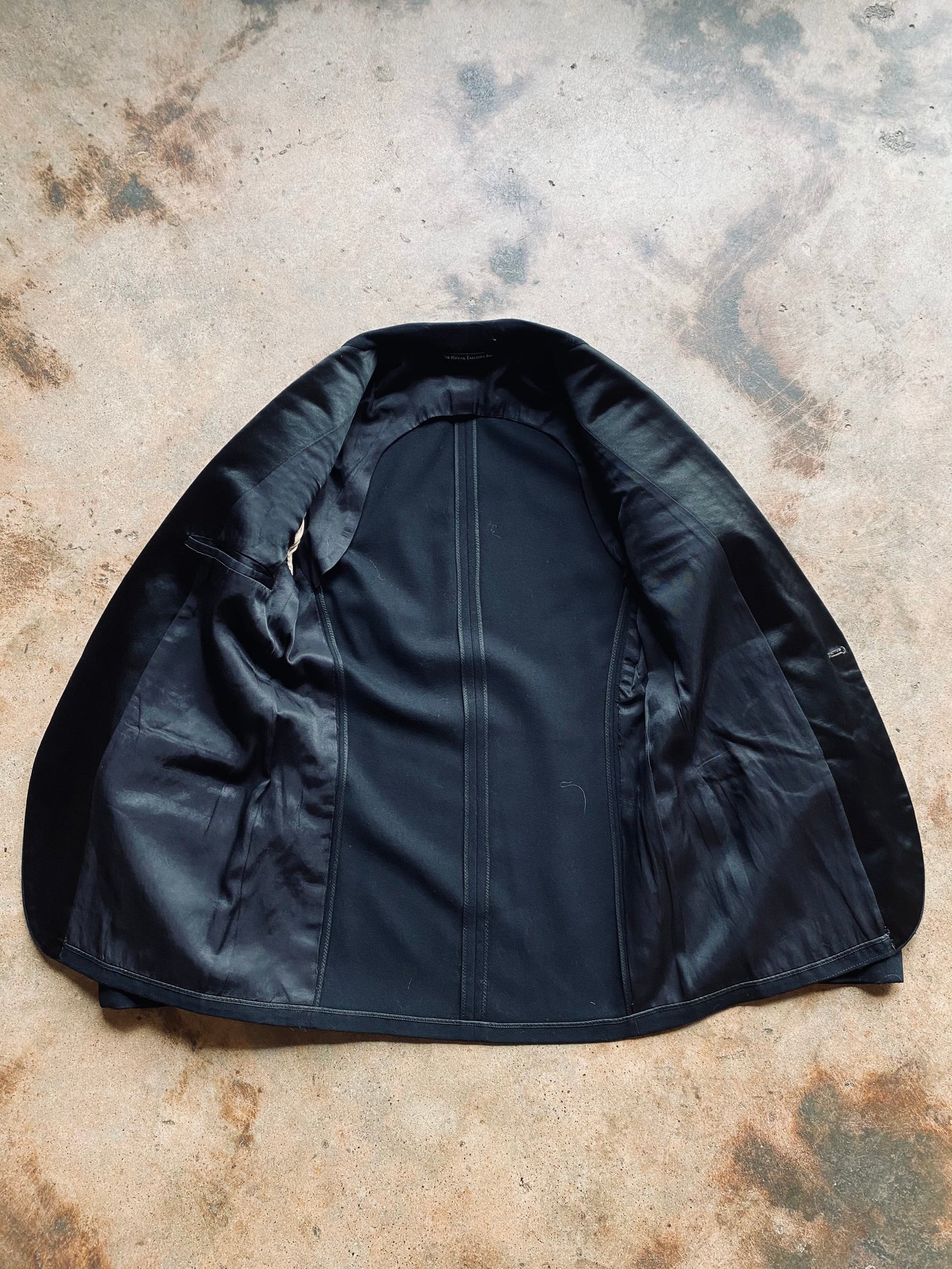 1930s Royal Tailors Inc Custom Tuxedo | 38R