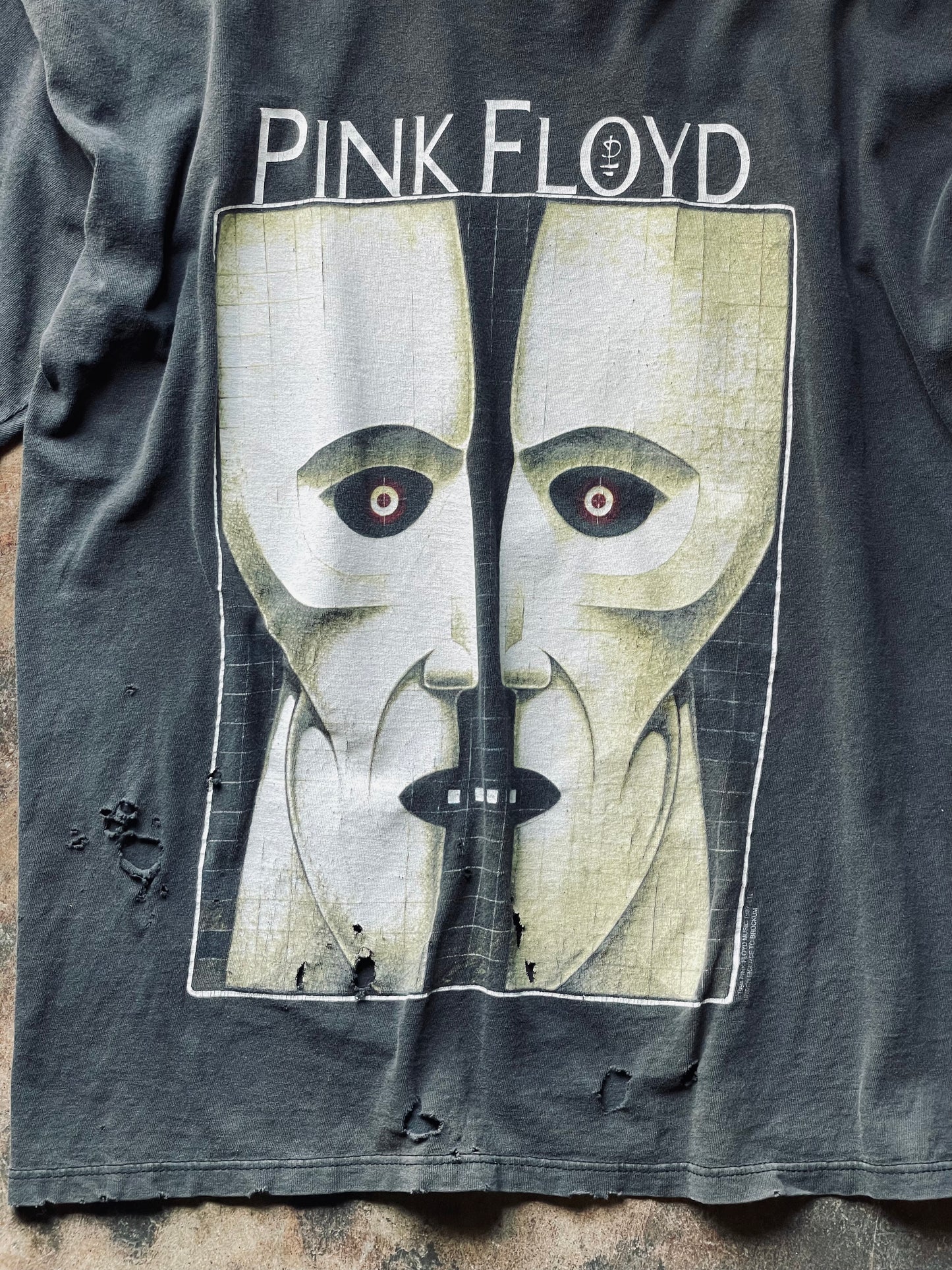 1990’s Pink Floyd The Division Bell Tee | XX-Large