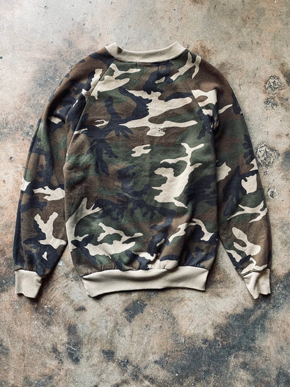 1980’s Duck Bay Camo Raglan Sleeve Sweatshirt | Medium