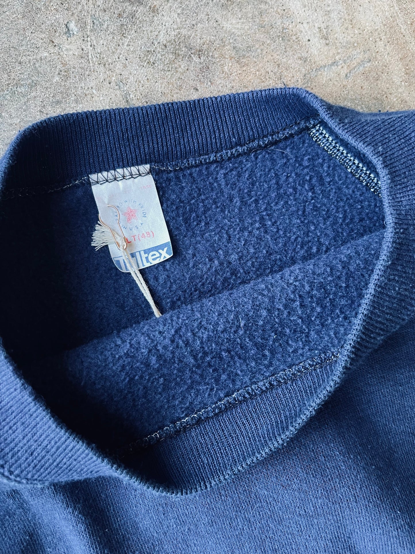 1980’s Tultex Raglan Sleeve Sweatshirt | X-Large