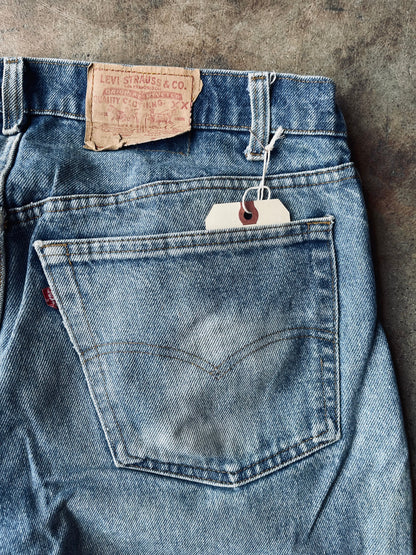 1980’s Levi’s 505 Red Tab Denim | 36X34