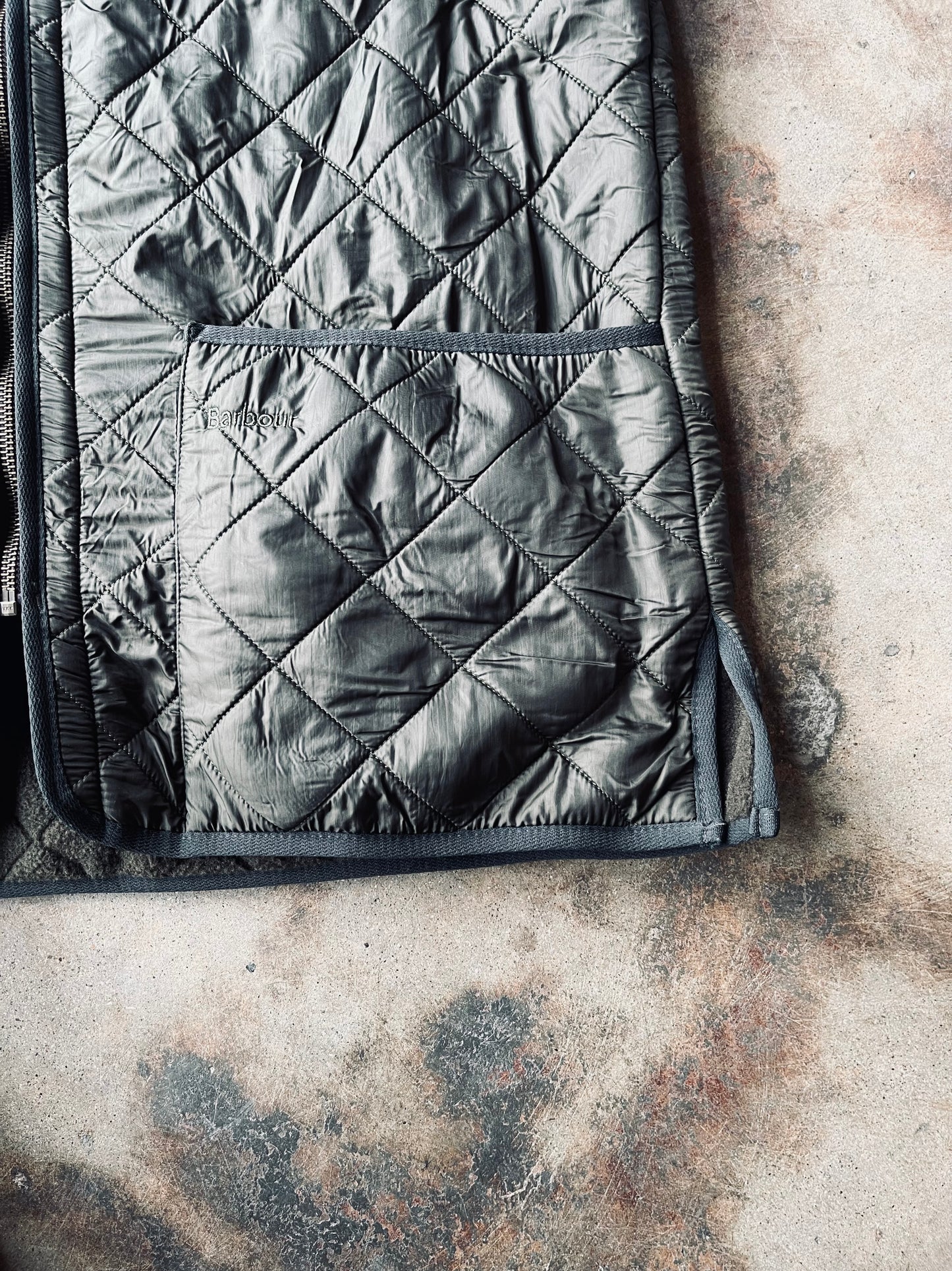 Modern Barbour Reversible Quilted Vest | Large