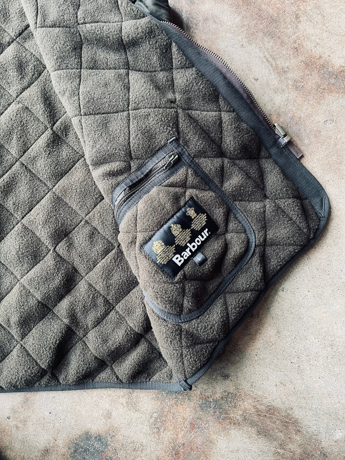 Modern Barbour Reversible Quilted Vest | Large