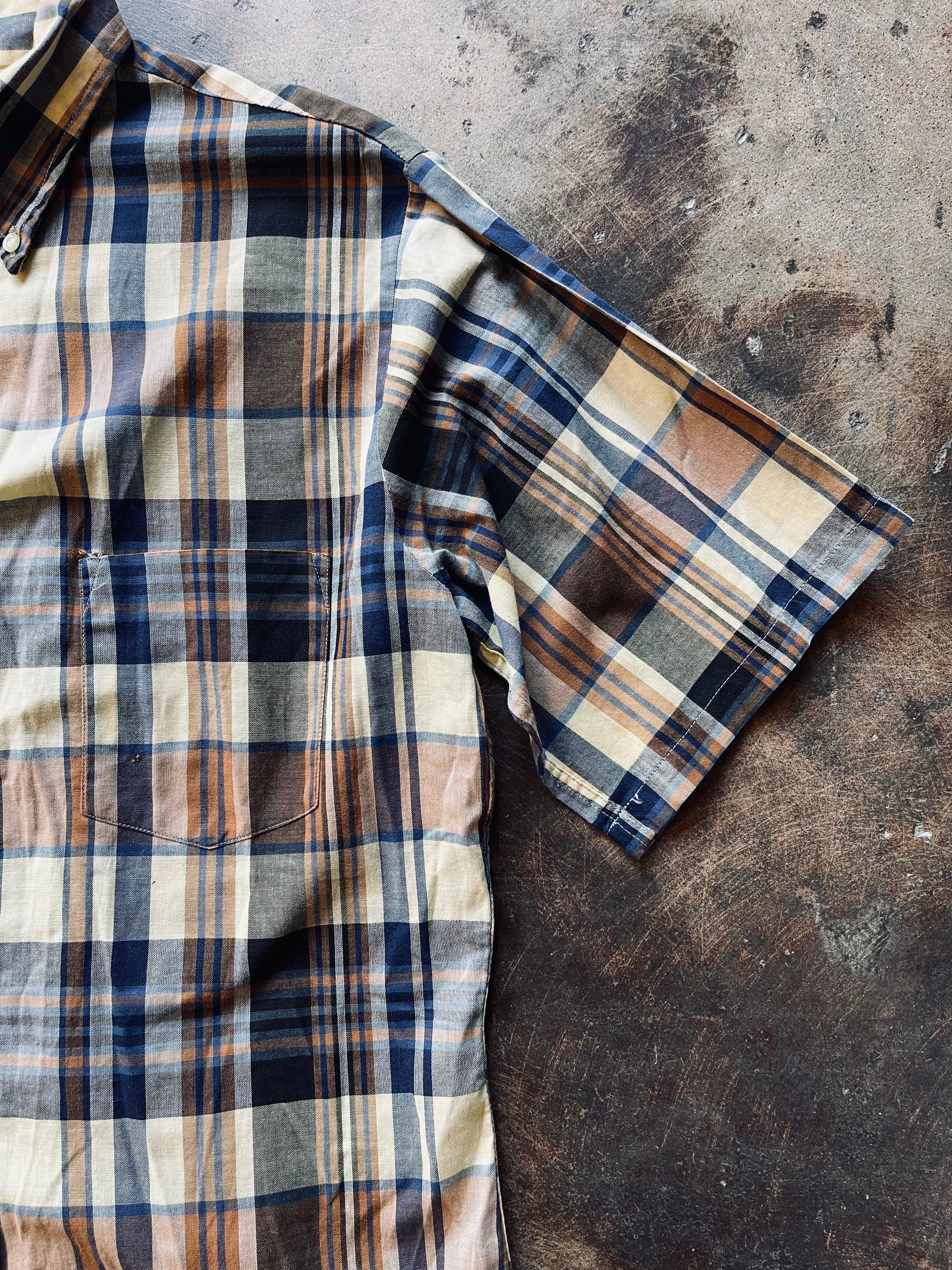 1960’s Mad’s Button Down Shirt | Medium