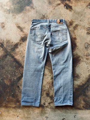 1980's Levi's 501 Redline Selvedge Denim | 35X32 – Nylo Wool