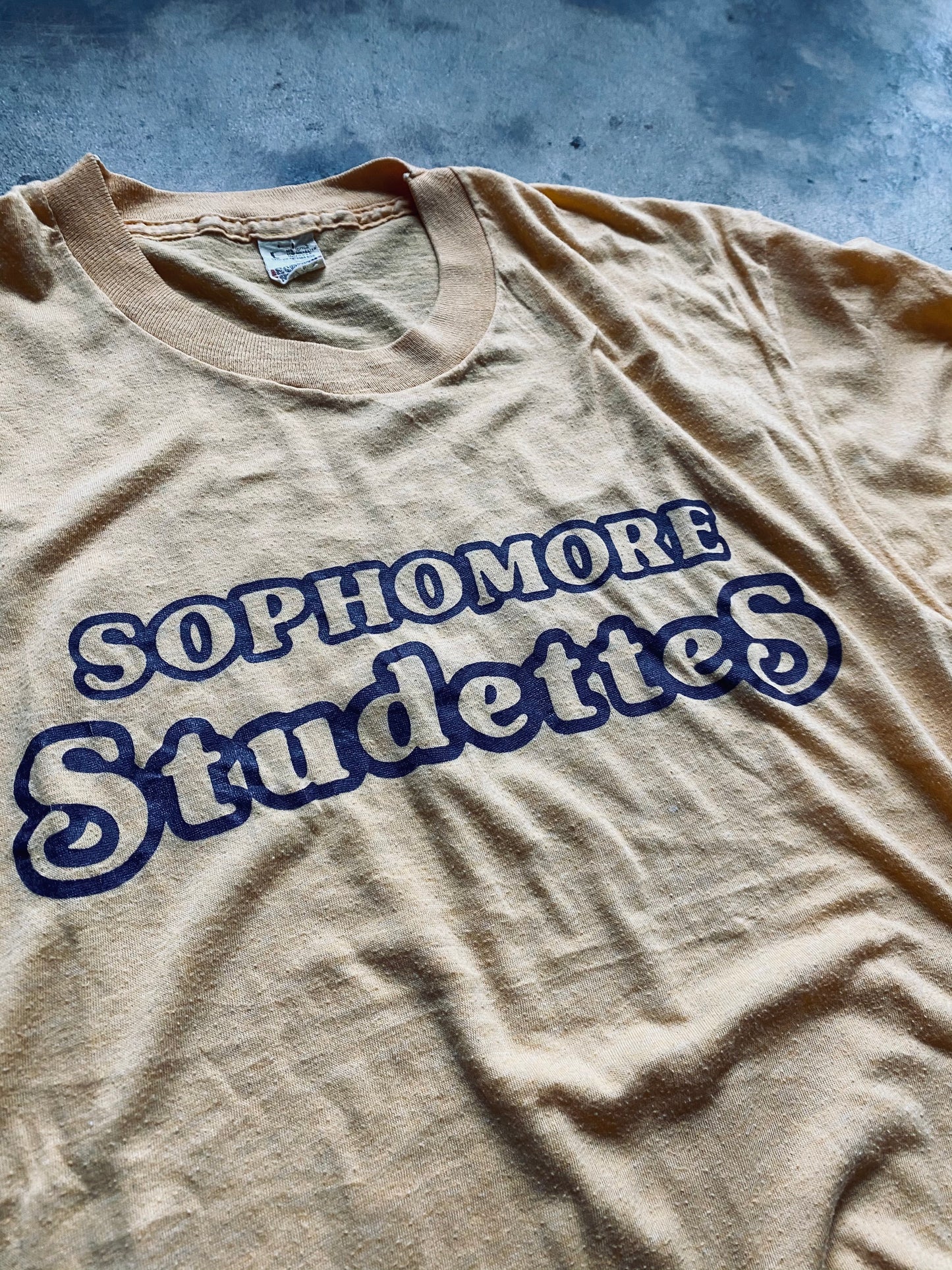 1980s Screen Stars “Sophomore Studettes” Tee | Large