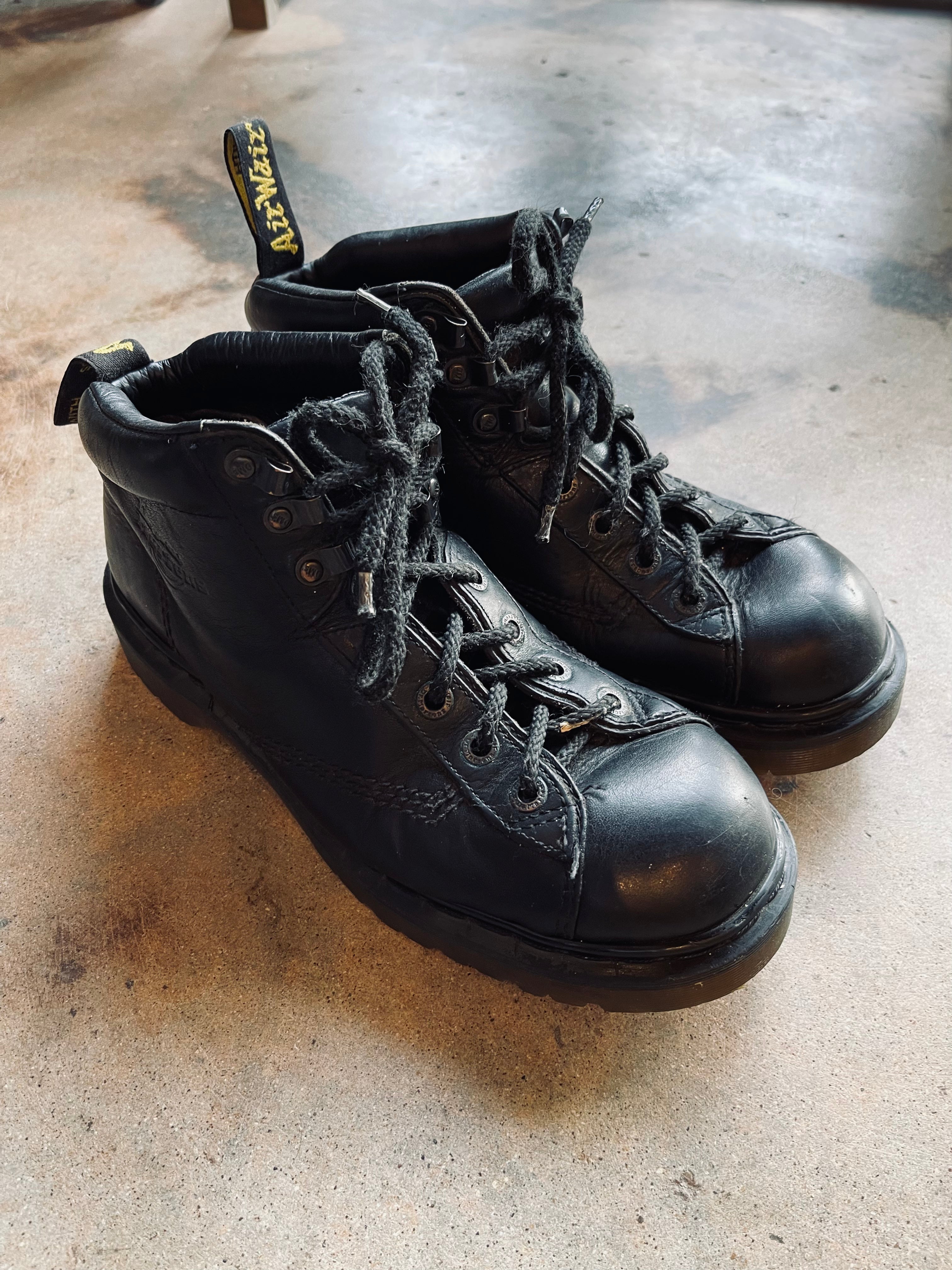 Dr Martens 8287 Boot | M9