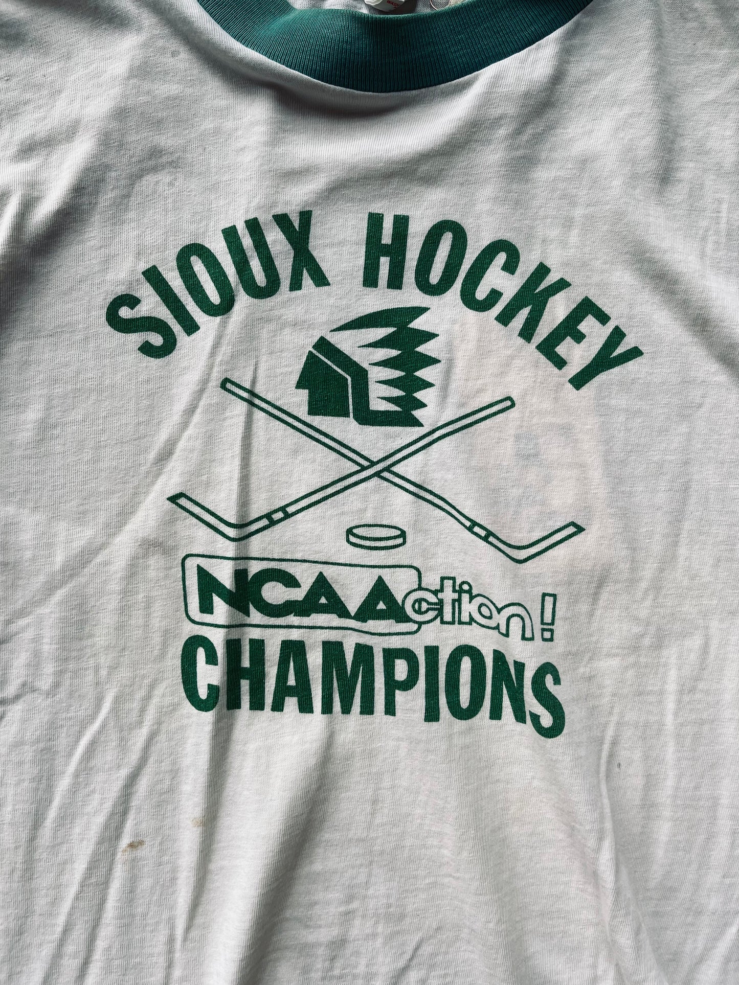 1970’s Collegiate Pacific Sioux Hockey Ringer | Medium