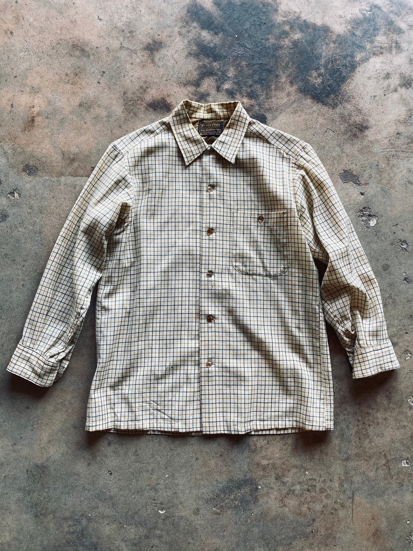 1950s Pendleton Board Shirt | Medium
