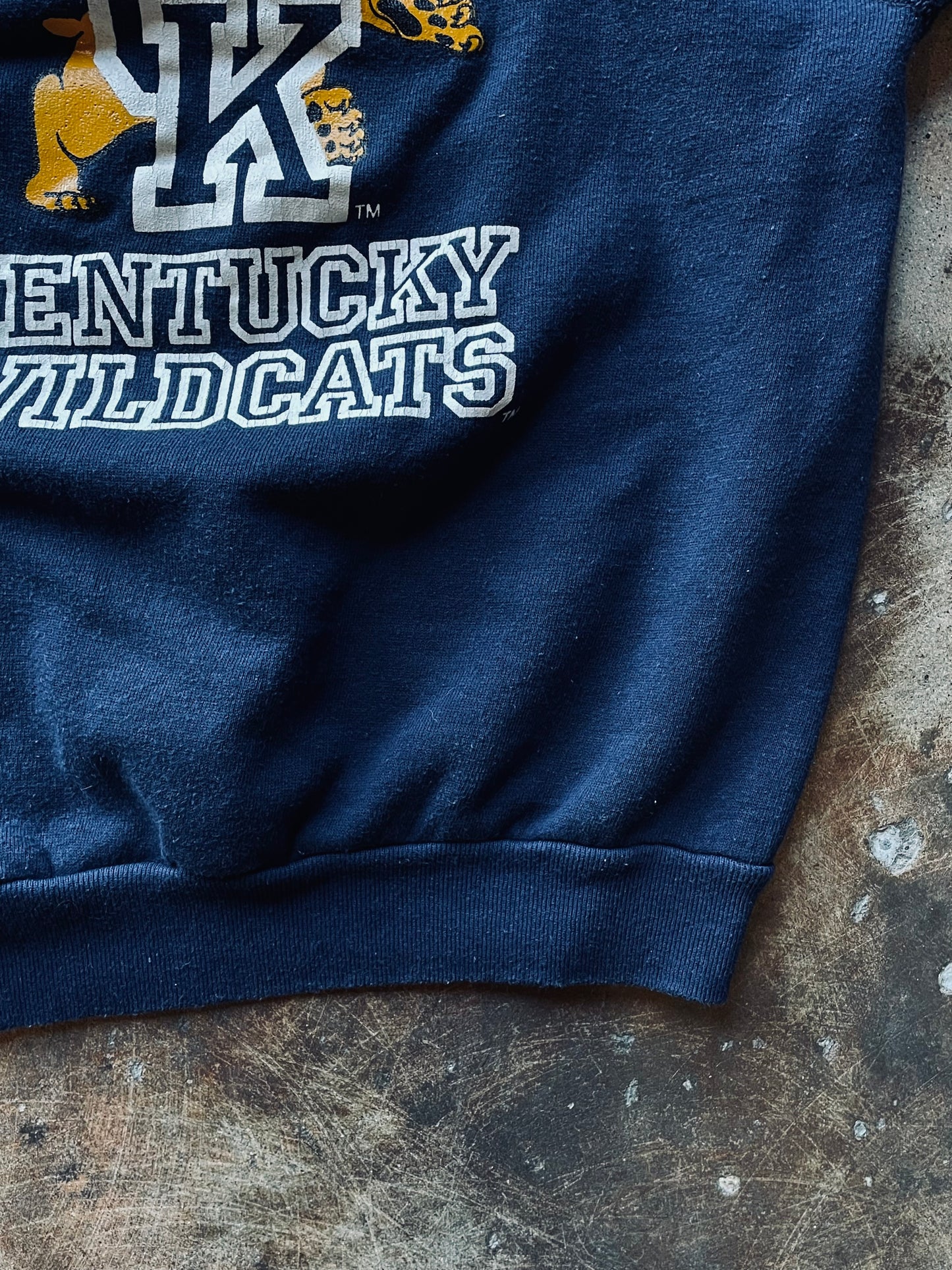 1970’s Wolf & Sons Kentucky Wildcats Sweatshirt | Medium