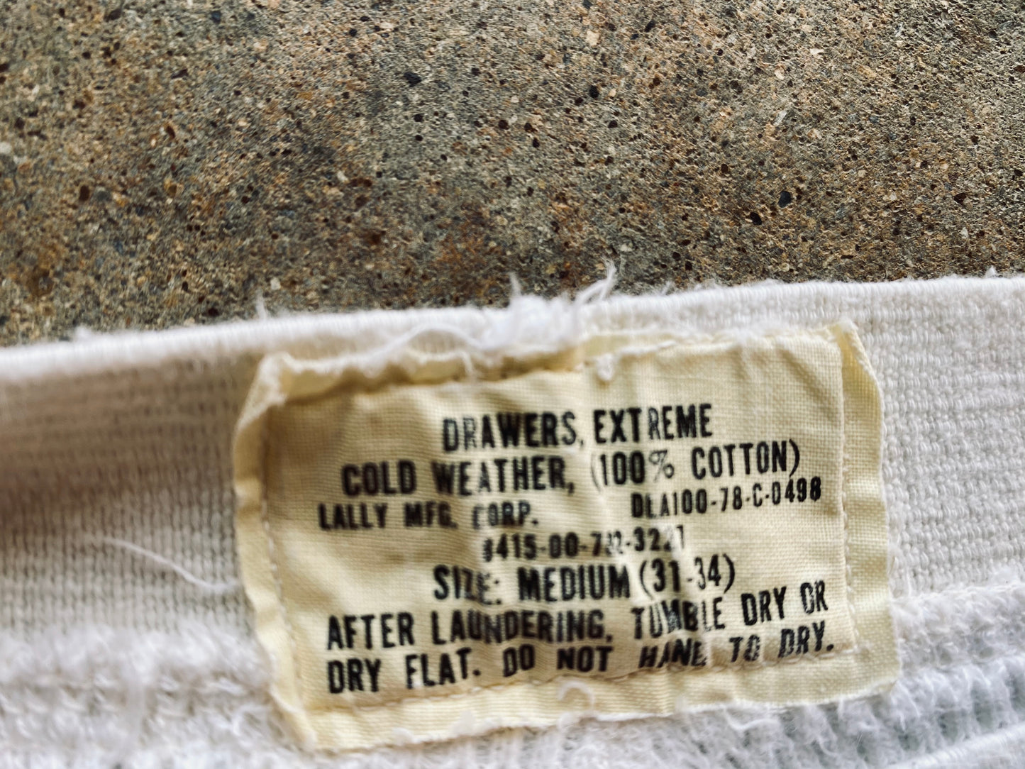 1978 US Military Extreme Cold Weather Drawers | Medium