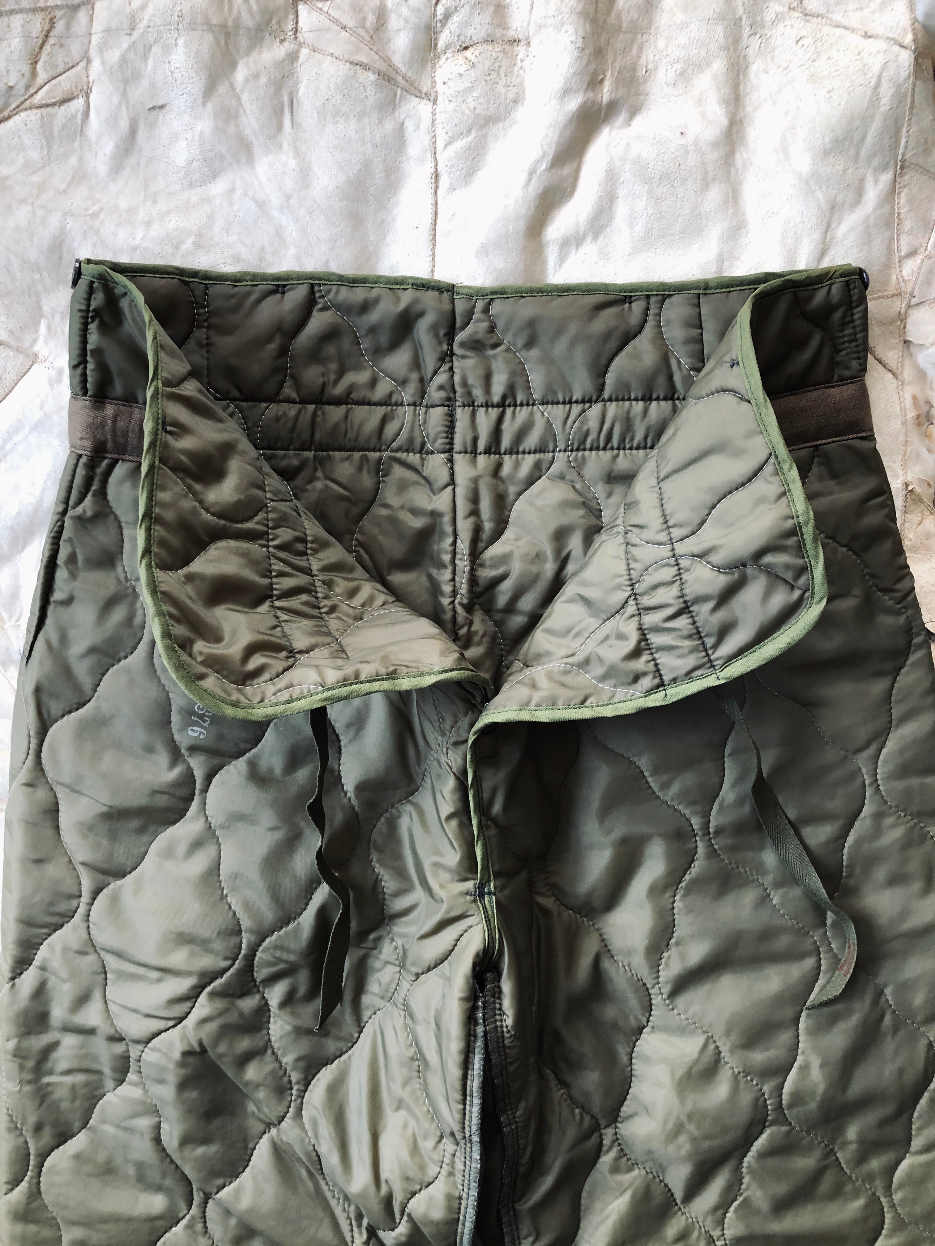 1980’s Czech Military Quilted Liner Trousers | 32L