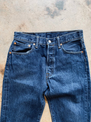 1990s Levi’s 501 Button Fly Denim | 32X32