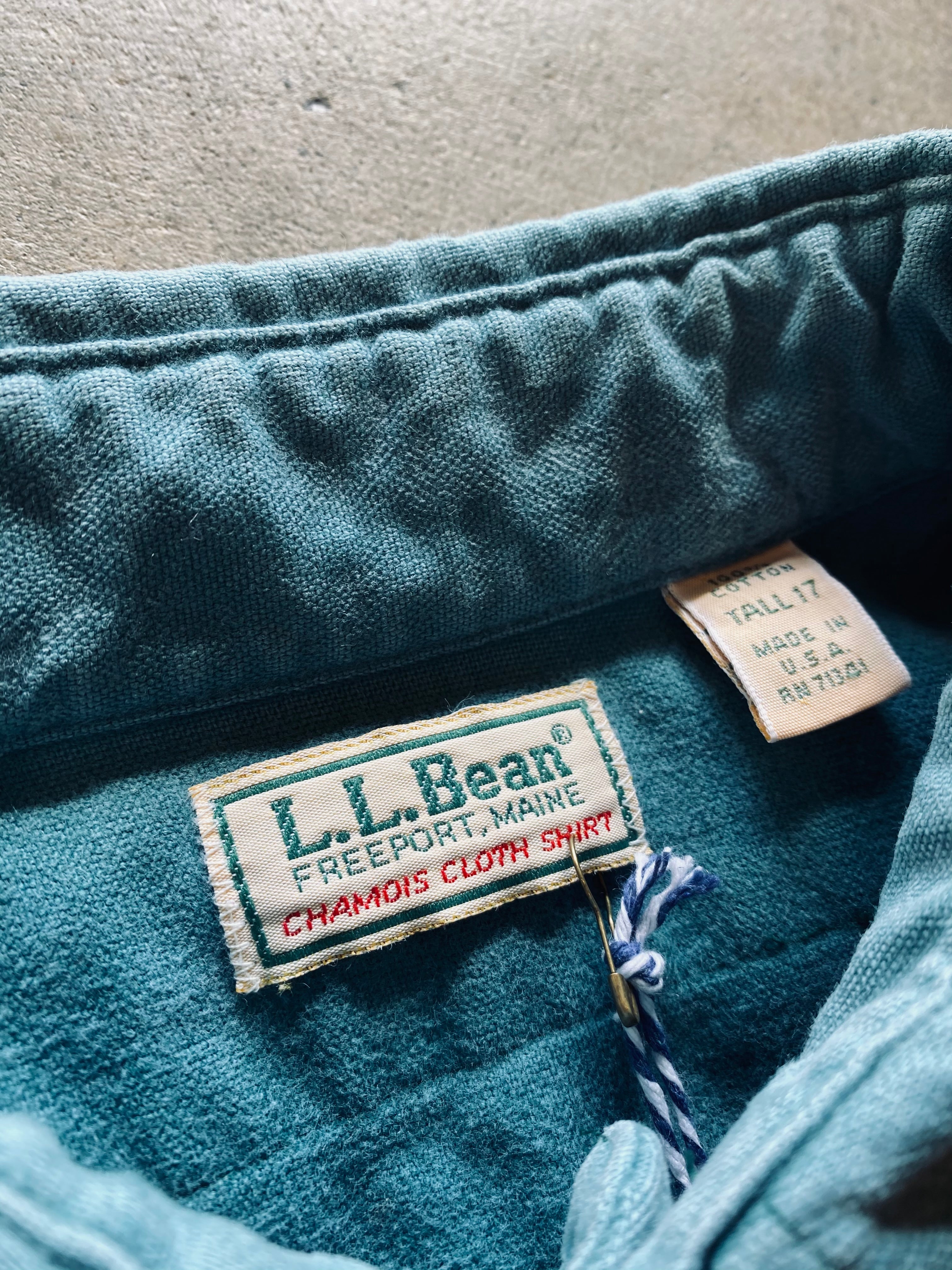 1980s L.L. Bean Chamoise Cloth Shirt | Large