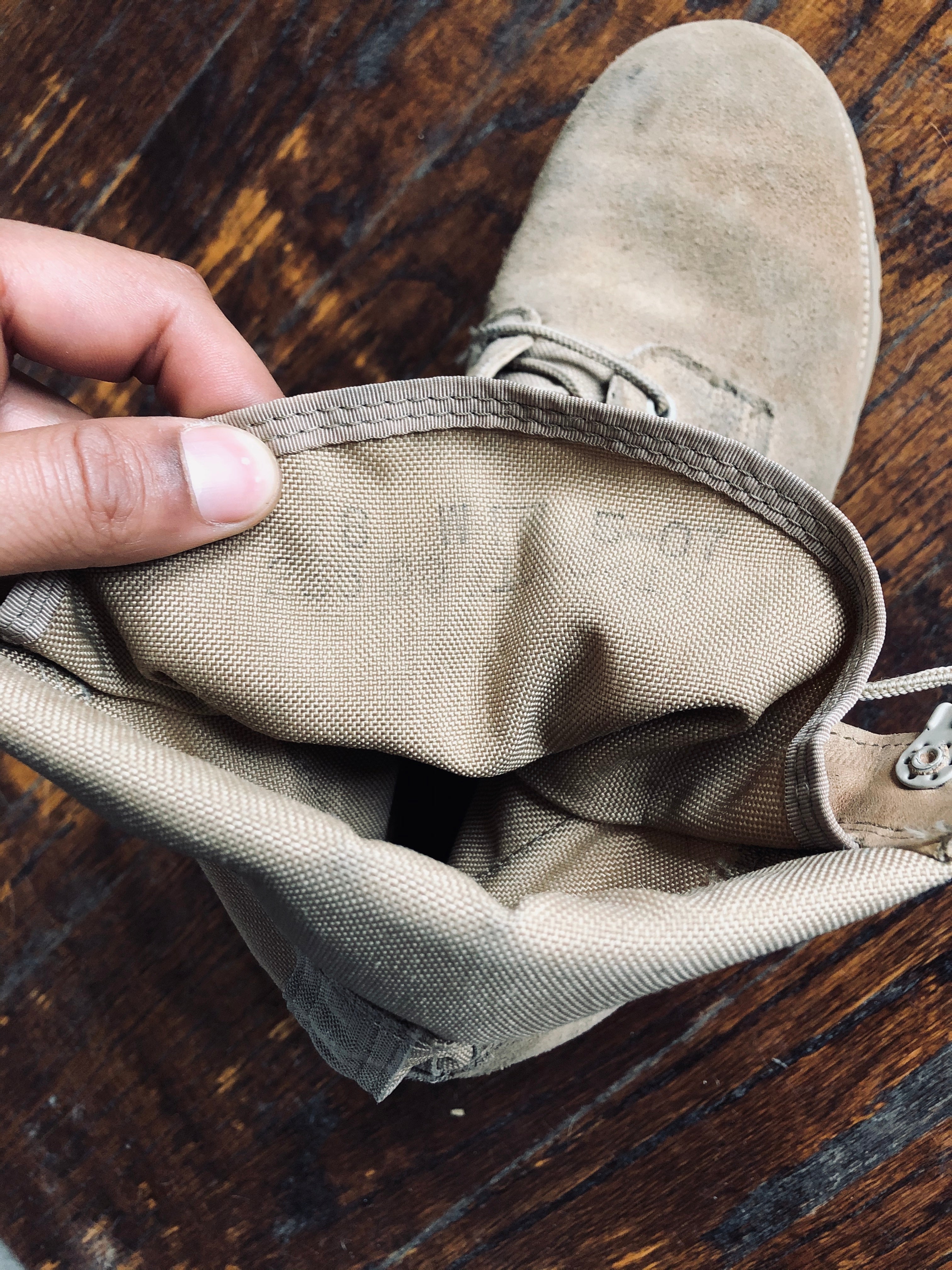 Vintage Desert Army Boots | M8 Wide