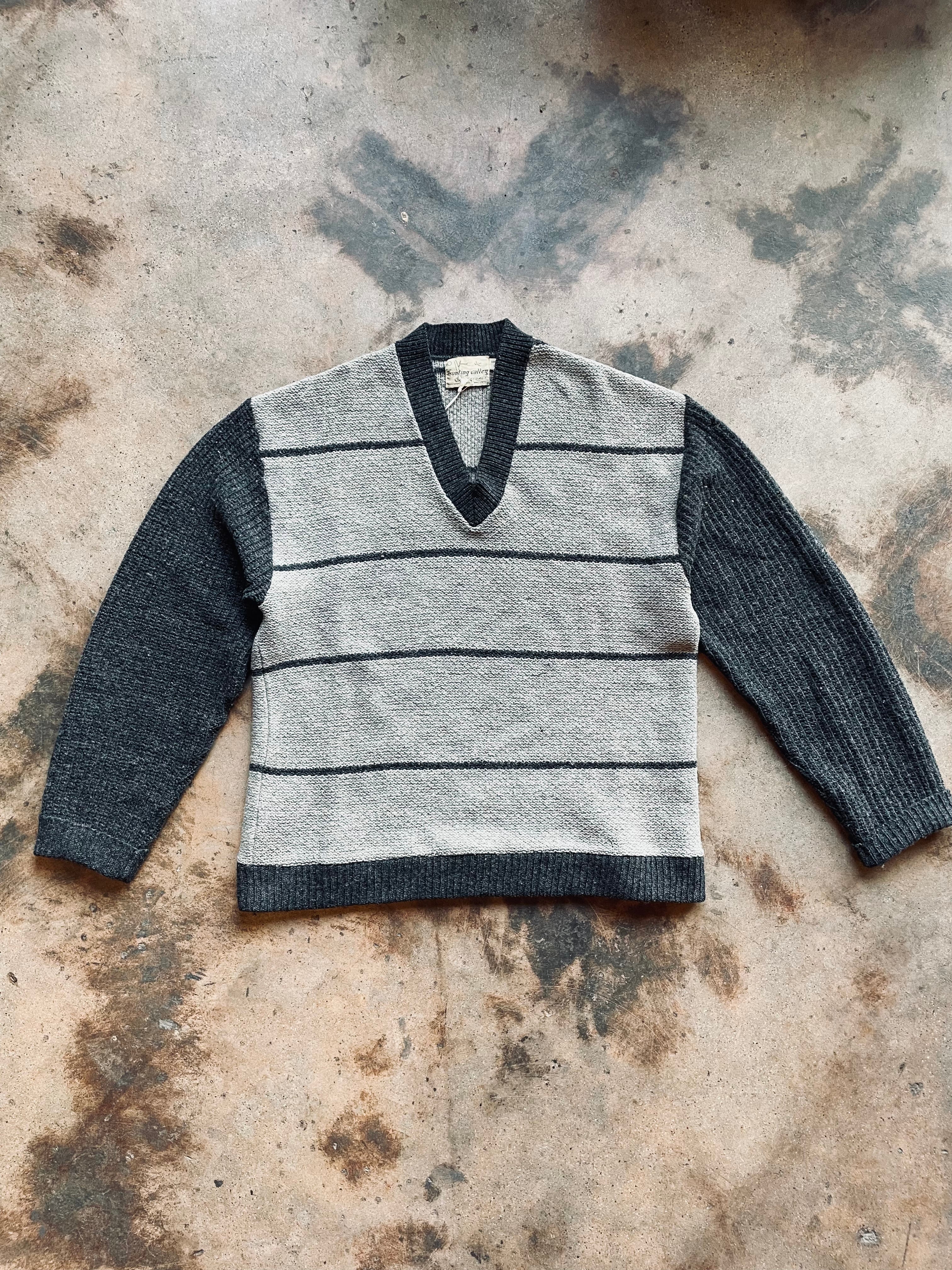 1950's Hunting Valley V-Neck Sweater | Medium – Nylo Wool